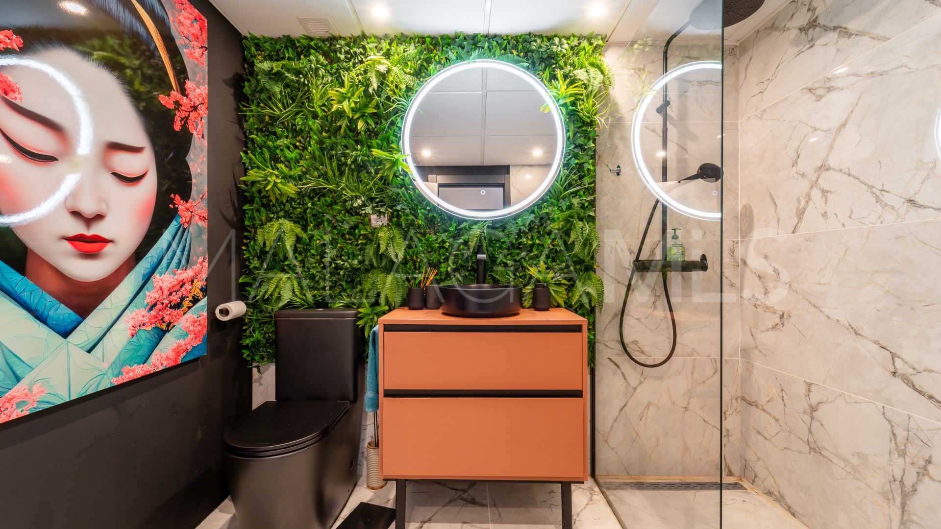 Markplanslägenhet for sale in Oasis de Marbella