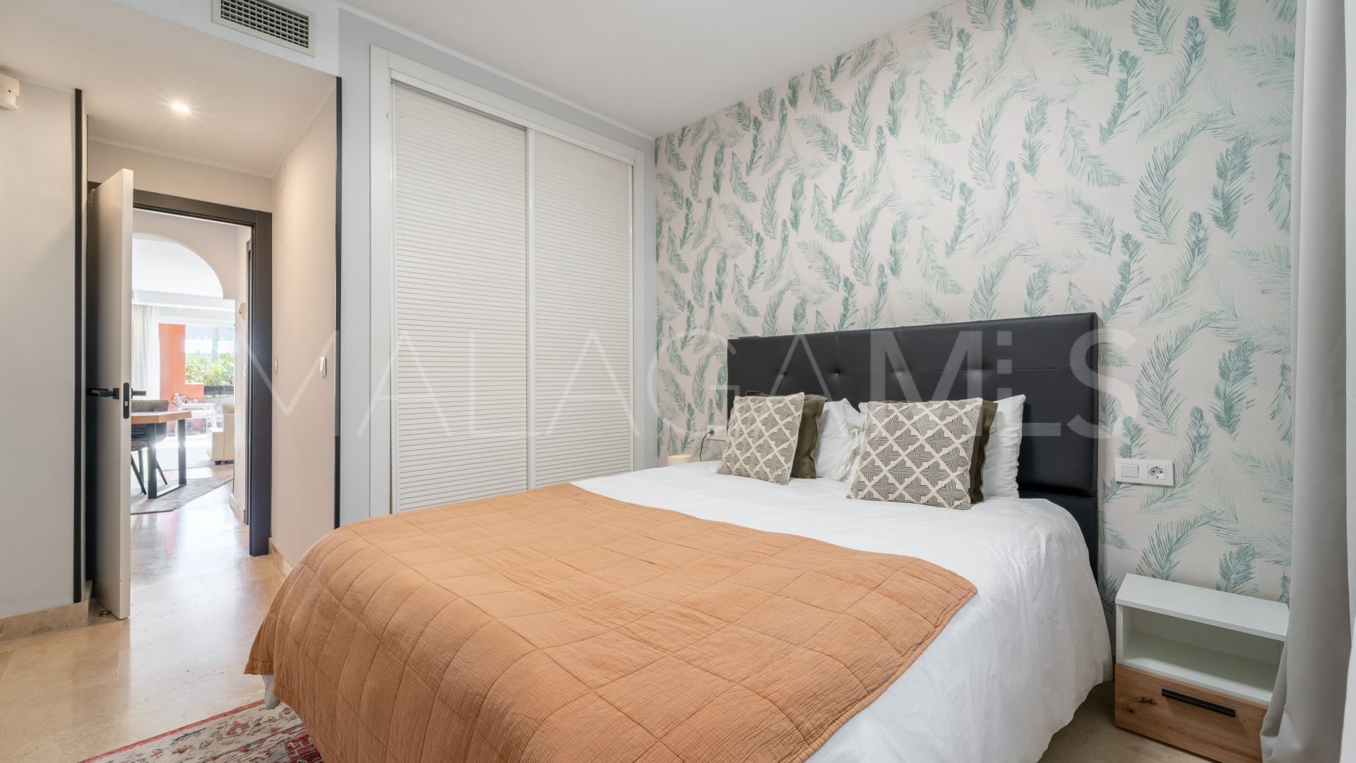 Markplanslägenhet for sale in Oasis de Marbella