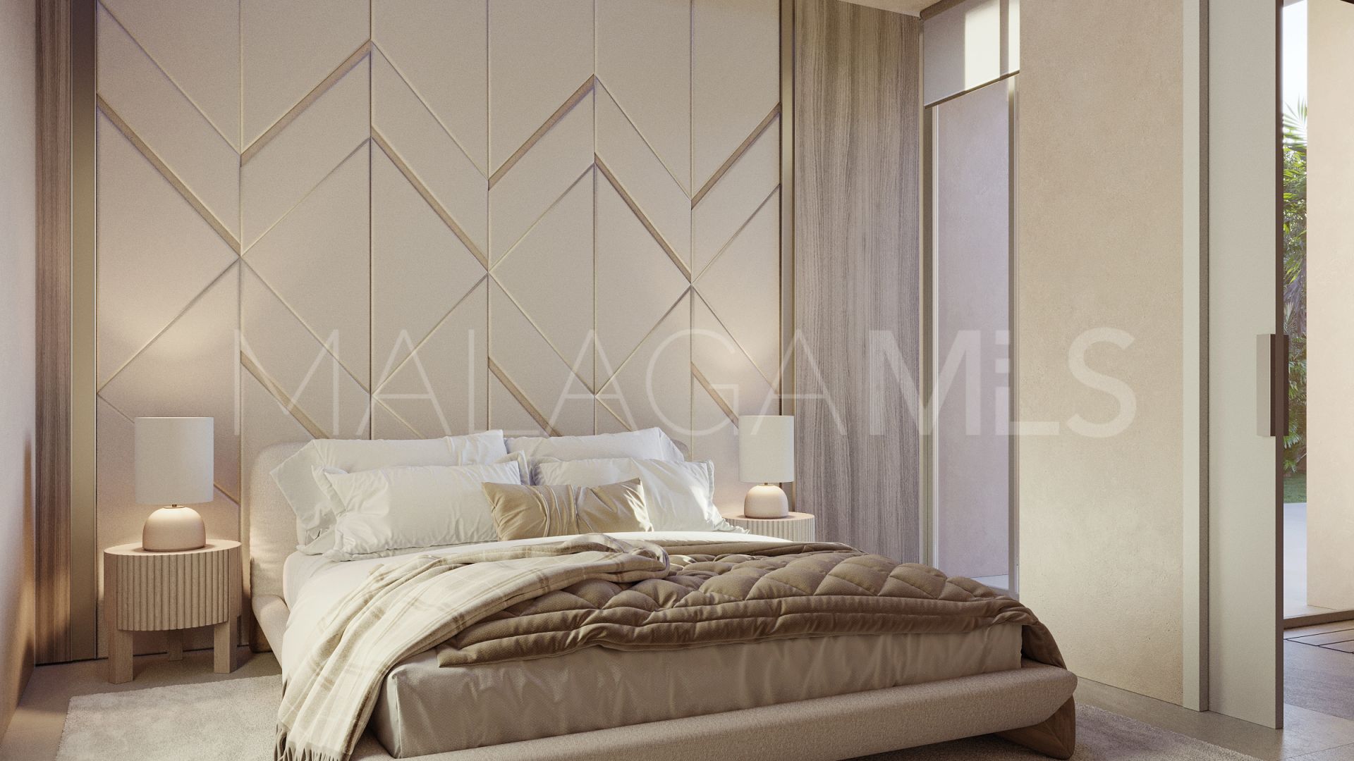 Villa for sale in Nueva Andalucia