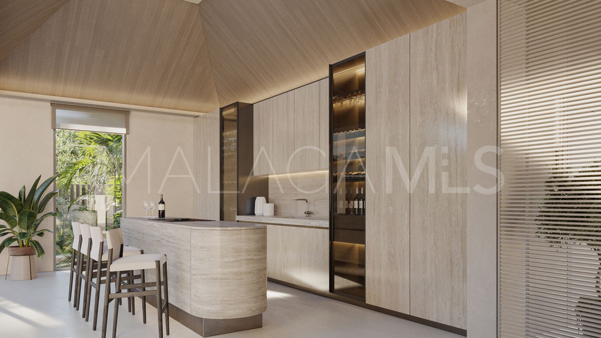 Villa for sale in Nueva Andalucia