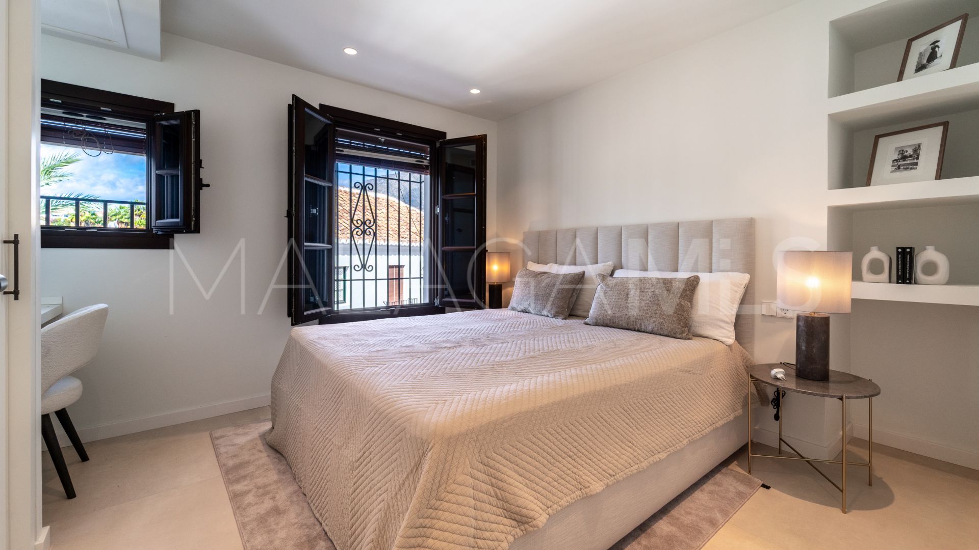 Radhus for sale in Lomas Pueblo