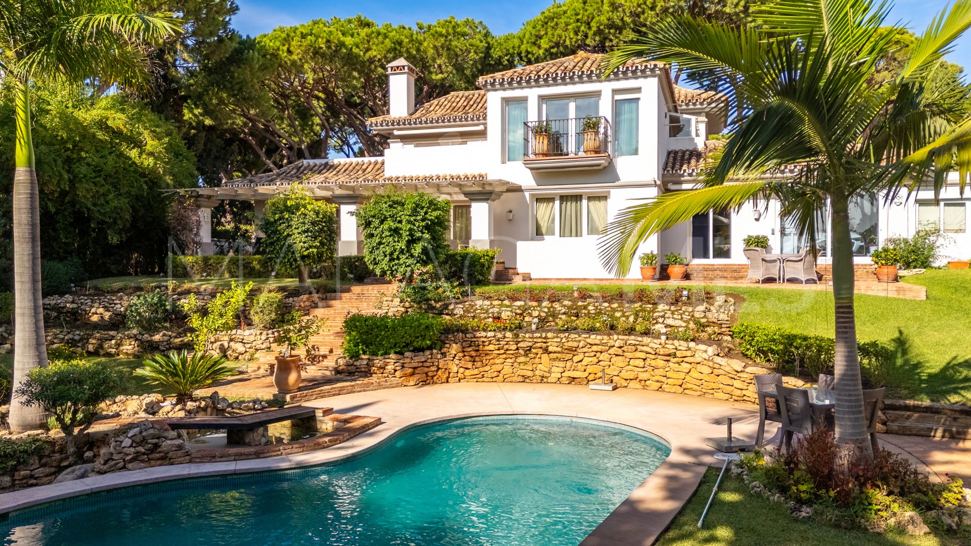 Villa for sale in Hacienda las Chapas with 3 bedrooms