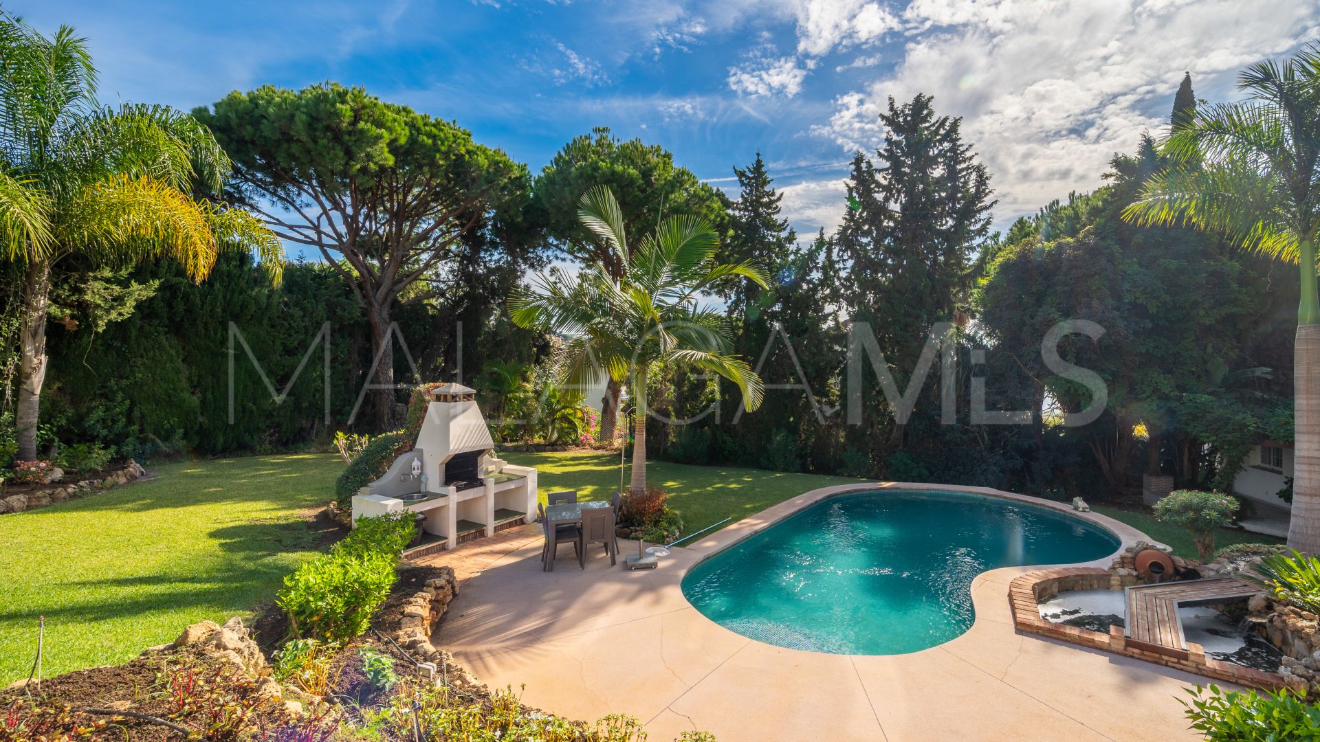 Villa for sale in Hacienda las Chapas with 3 bedrooms