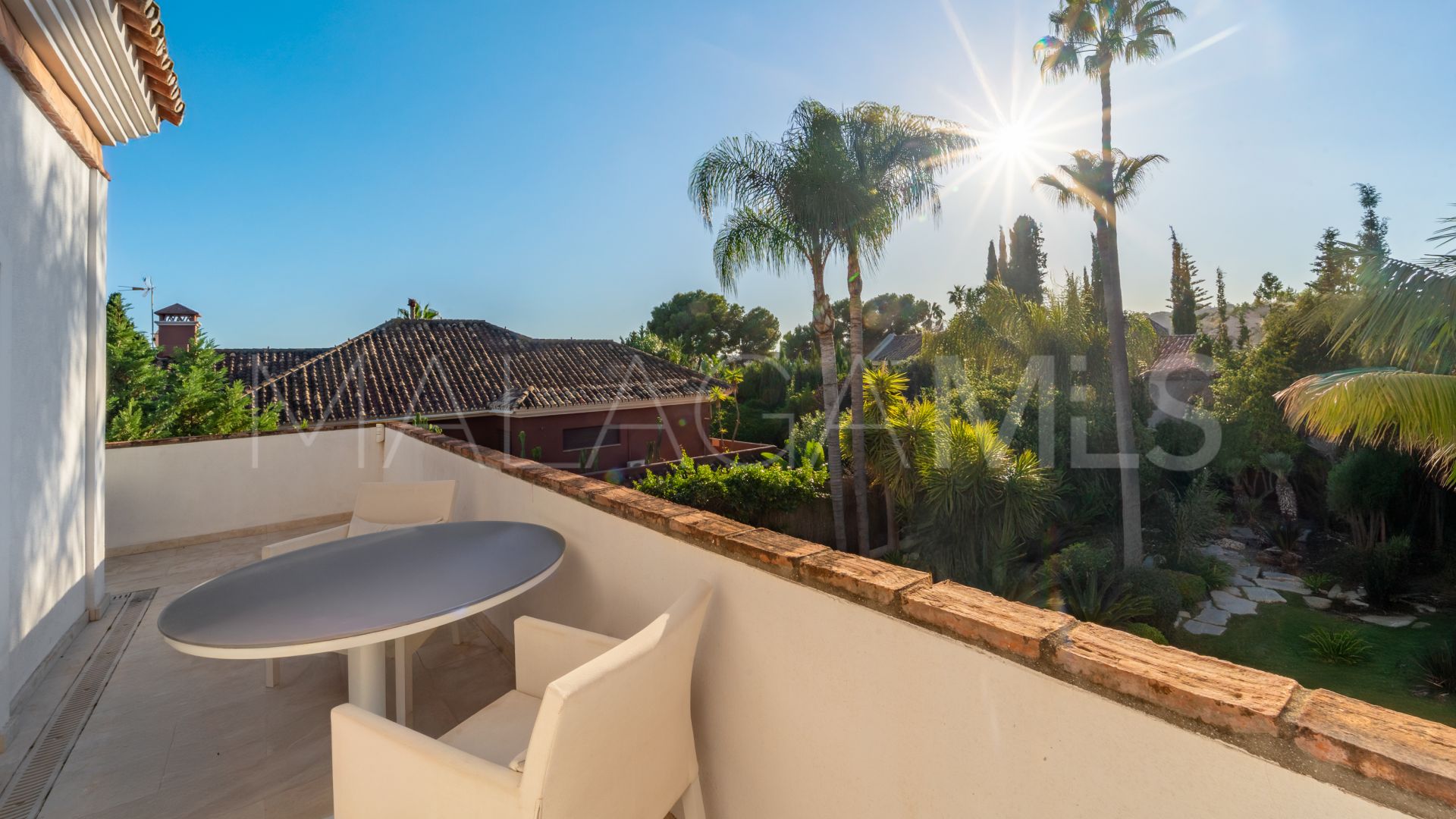 5 bedrooms villa in Aloha for sale