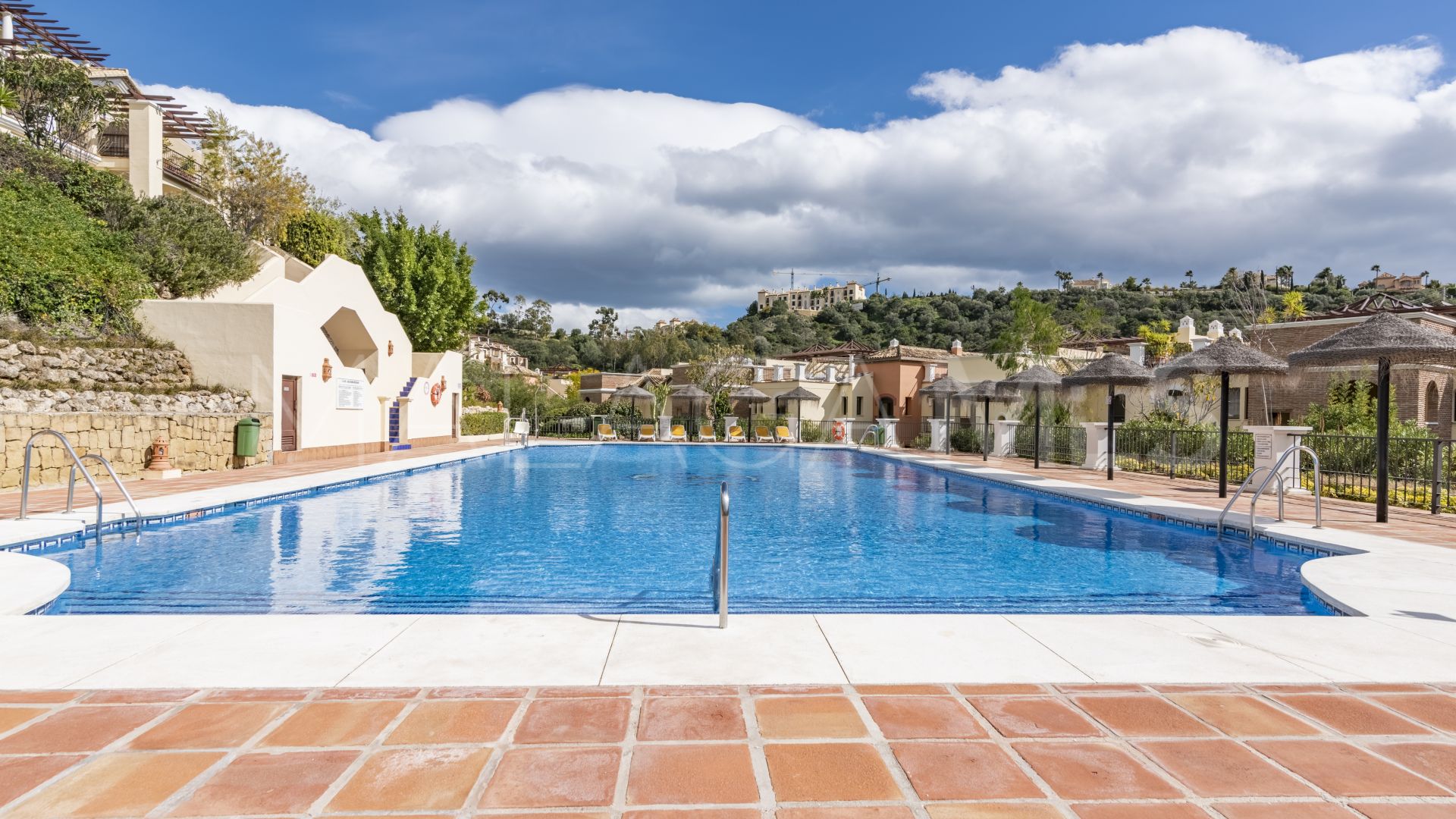 3 bedrooms ground floor apartment in Los Arqueros for sale