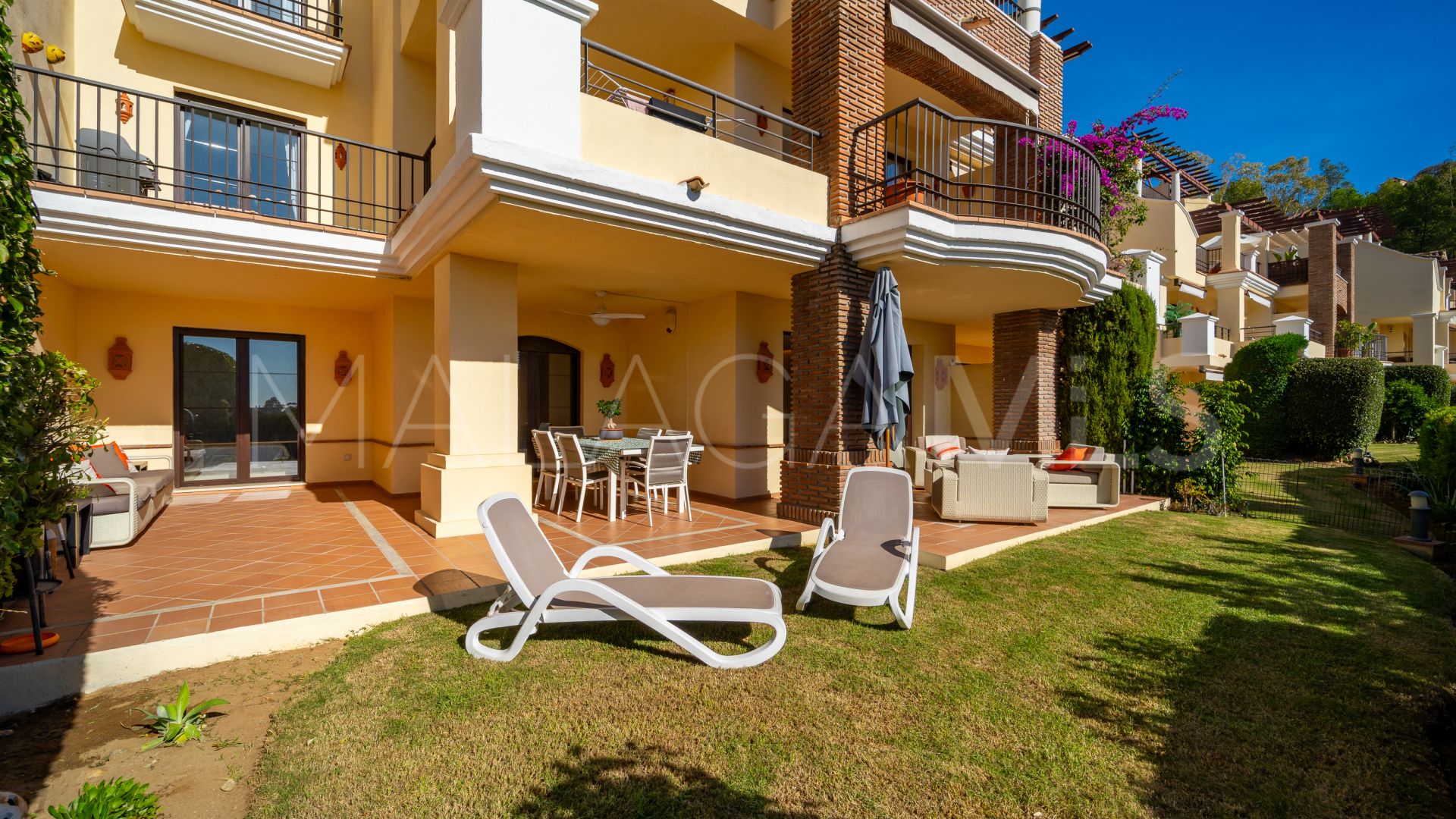 3 bedrooms ground floor apartment in Los Arqueros for sale