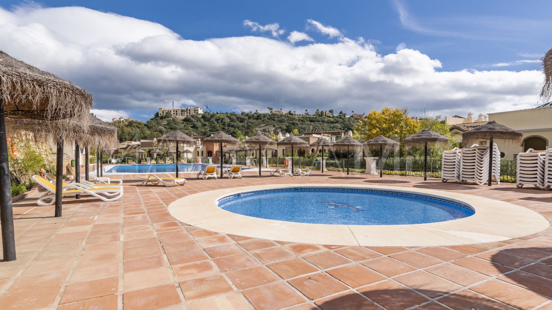 3 bedrooms ground floor apartment in Los Arqueros for sale