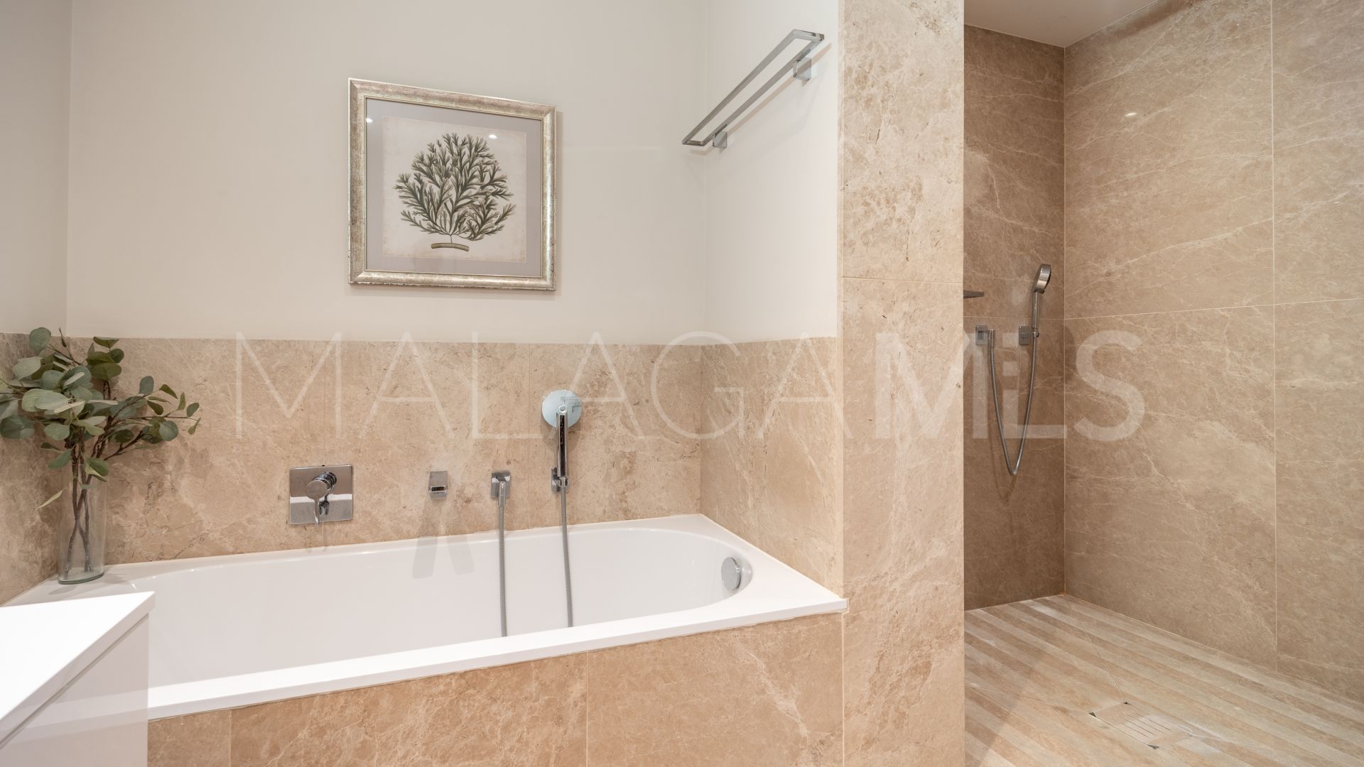 Penthaus for sale in Puente Romano II