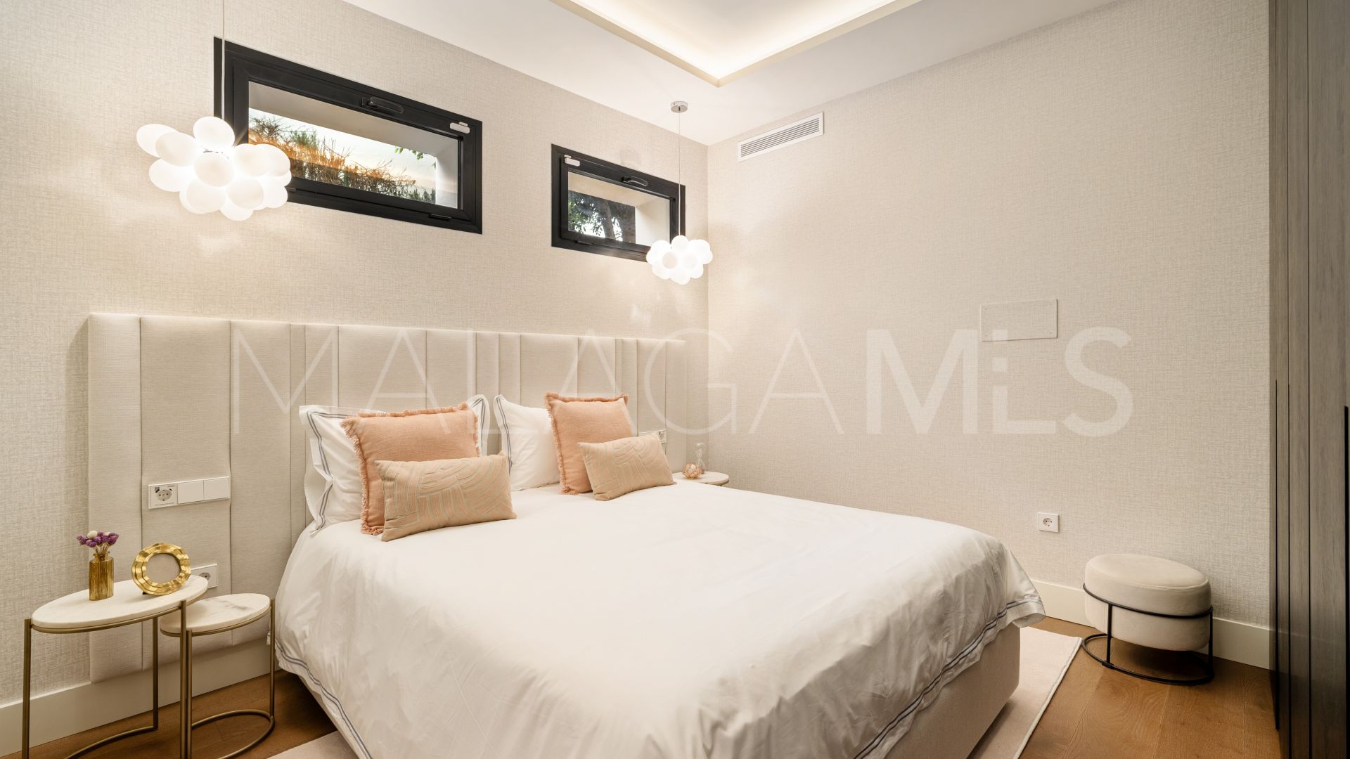 Villa for sale in Los Naranjos