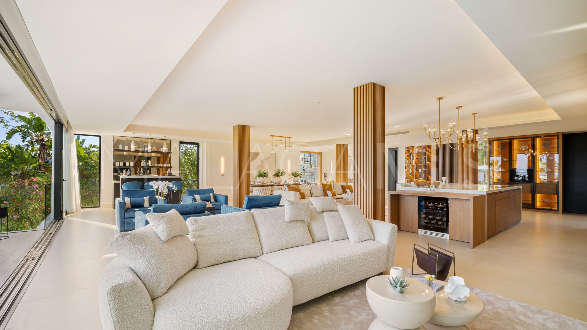 Villa for sale in Los Naranjos