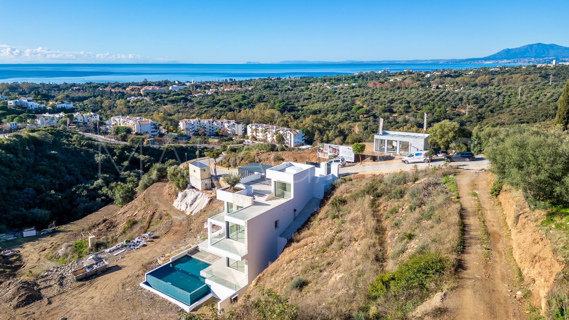 Tomt for sale in Elviria