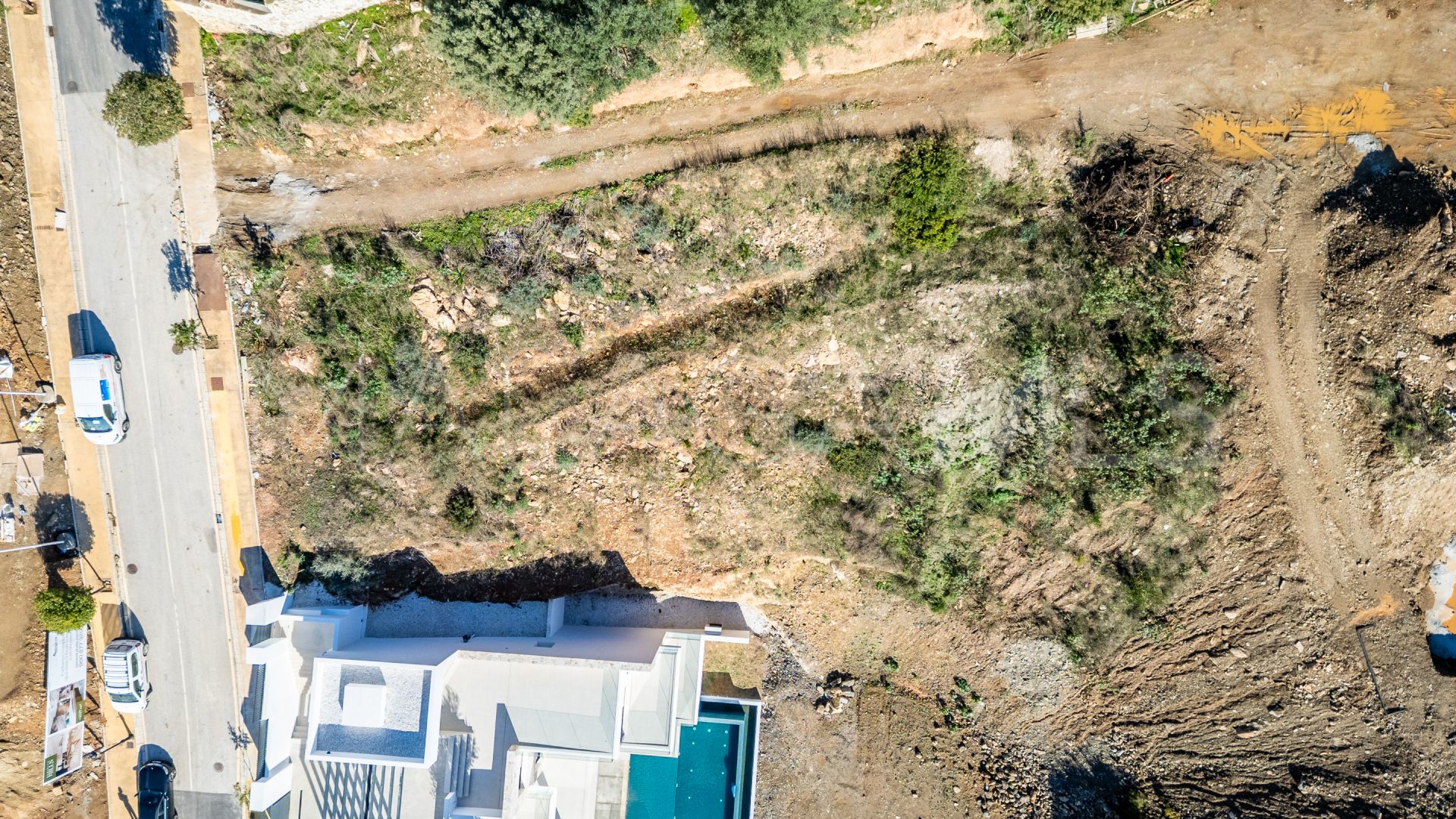 Tomt for sale in Elviria