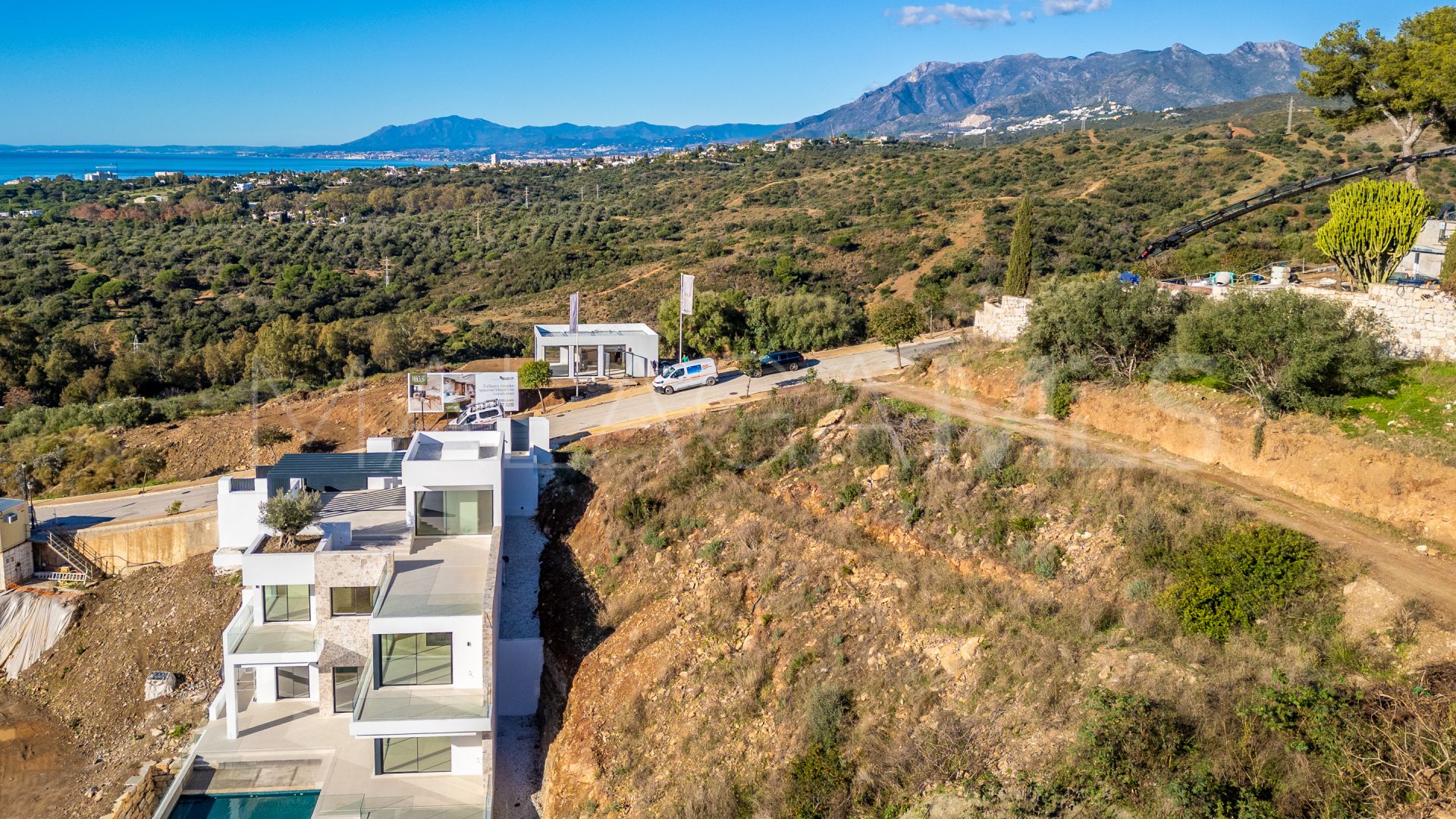 Tomt for sale in Elviria