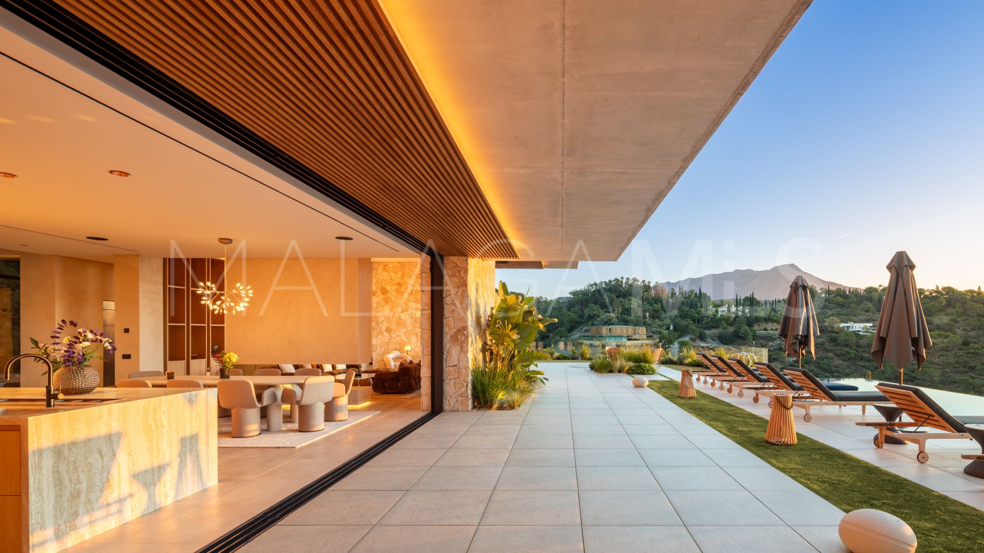 Villa for sale in El Madroñal