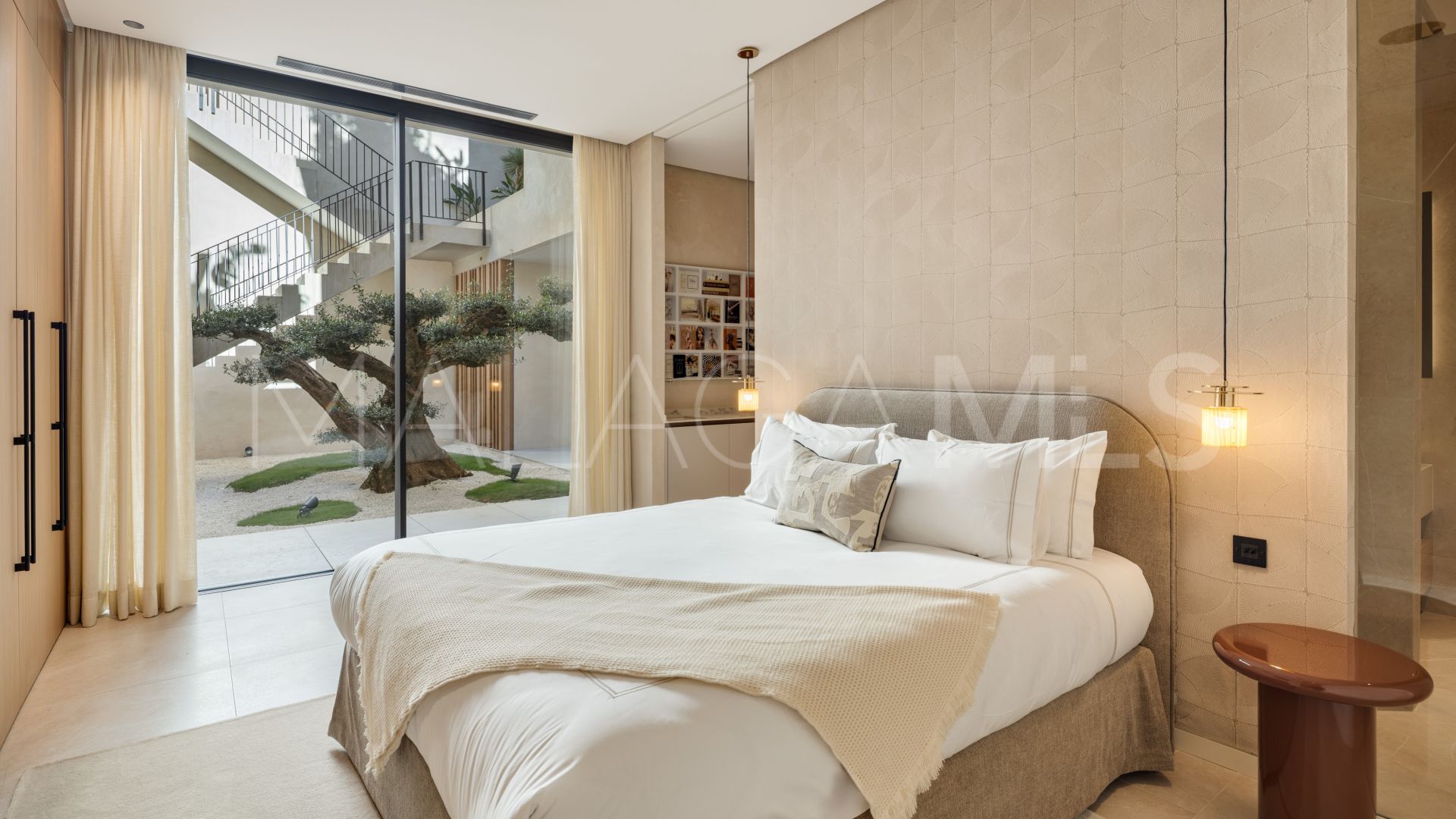 Villa for sale in El Madroñal