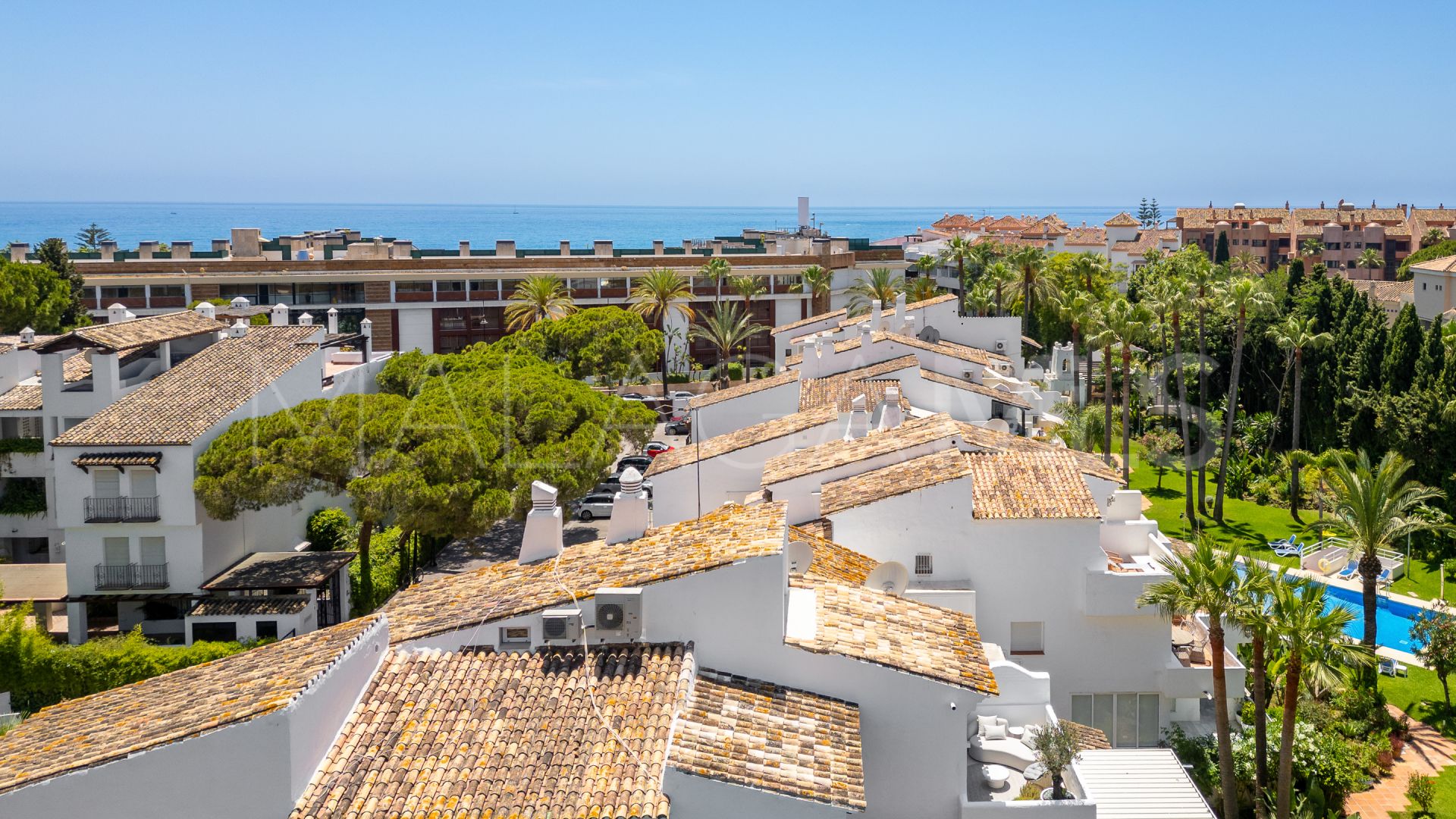 Duplex penthouse for sale in Jardines de las Fuentes