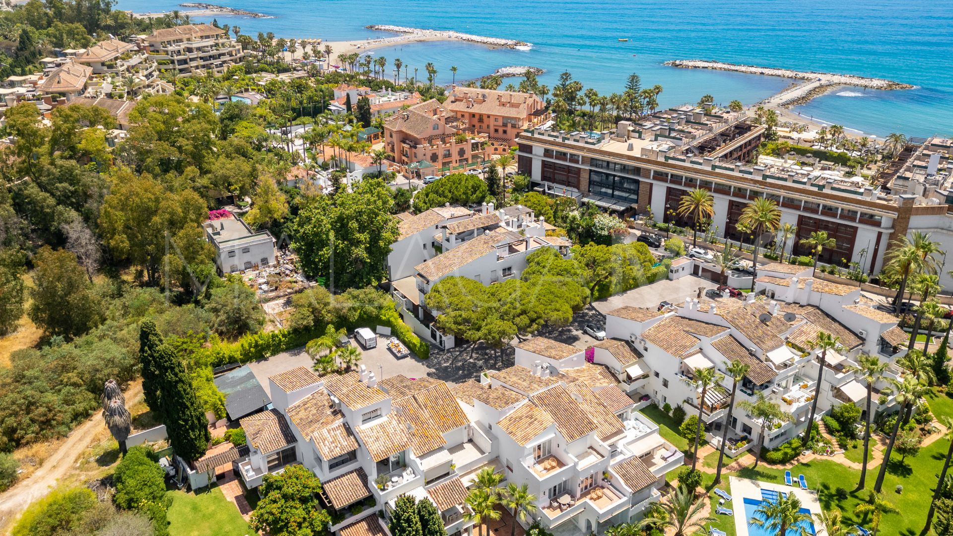 Duplex penthouse for sale in Jardines de las Fuentes