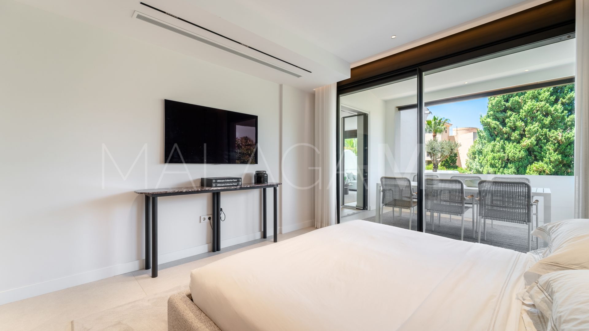 Duplex penthouse for sale in Jardines de las Fuentes