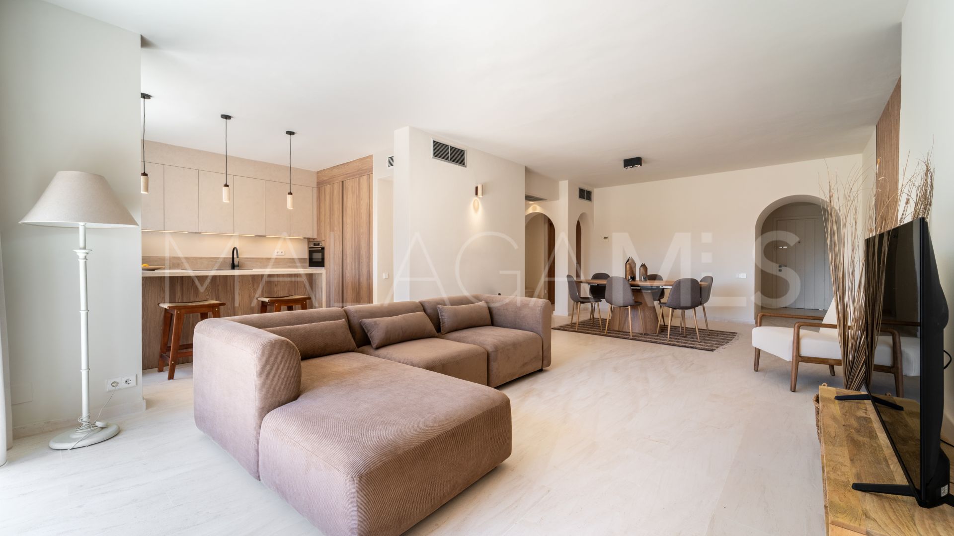 Duplex penthouse for sale in La Cartuja del Golf