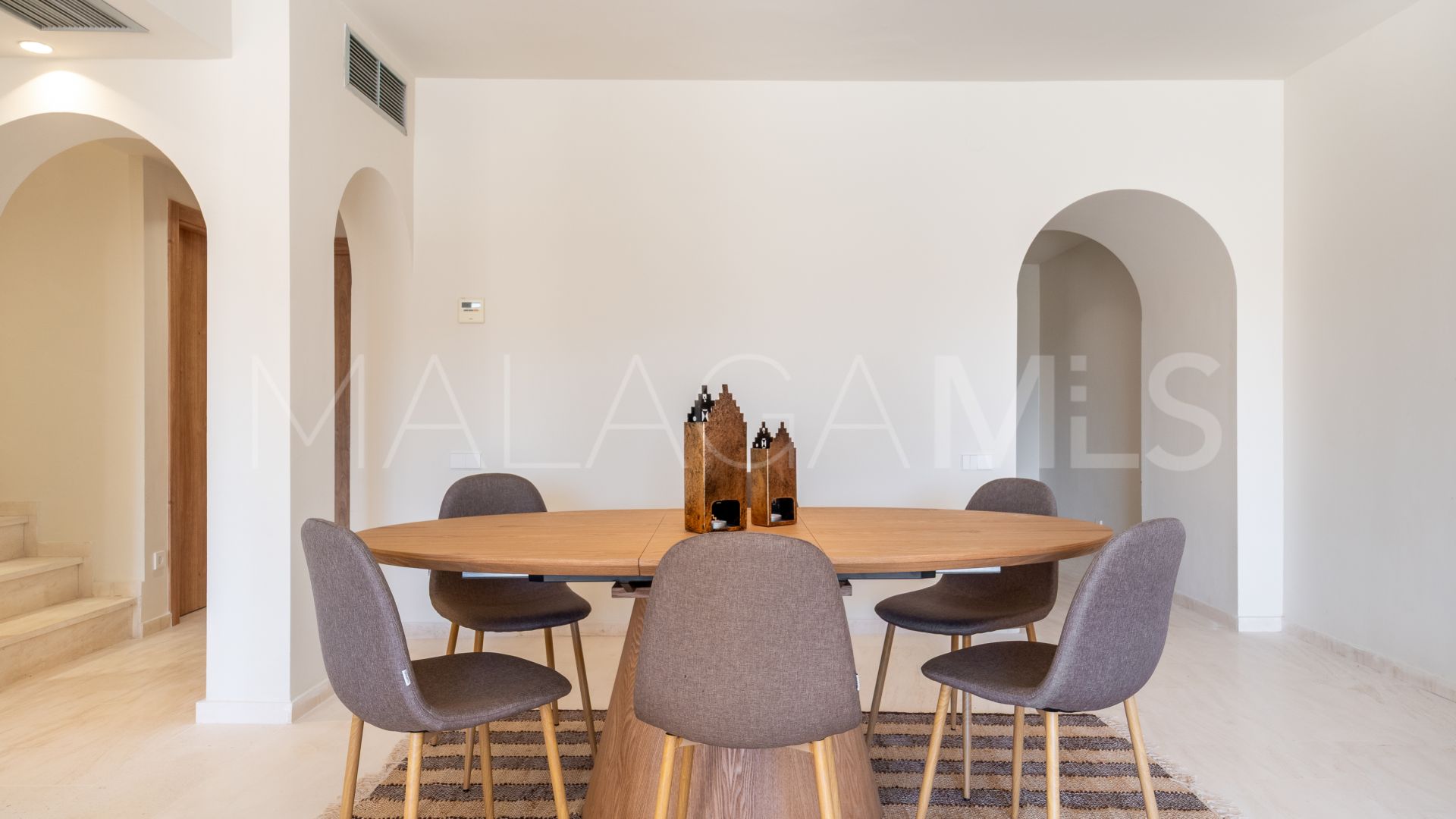 Duplex penthouse for sale in La Cartuja del Golf