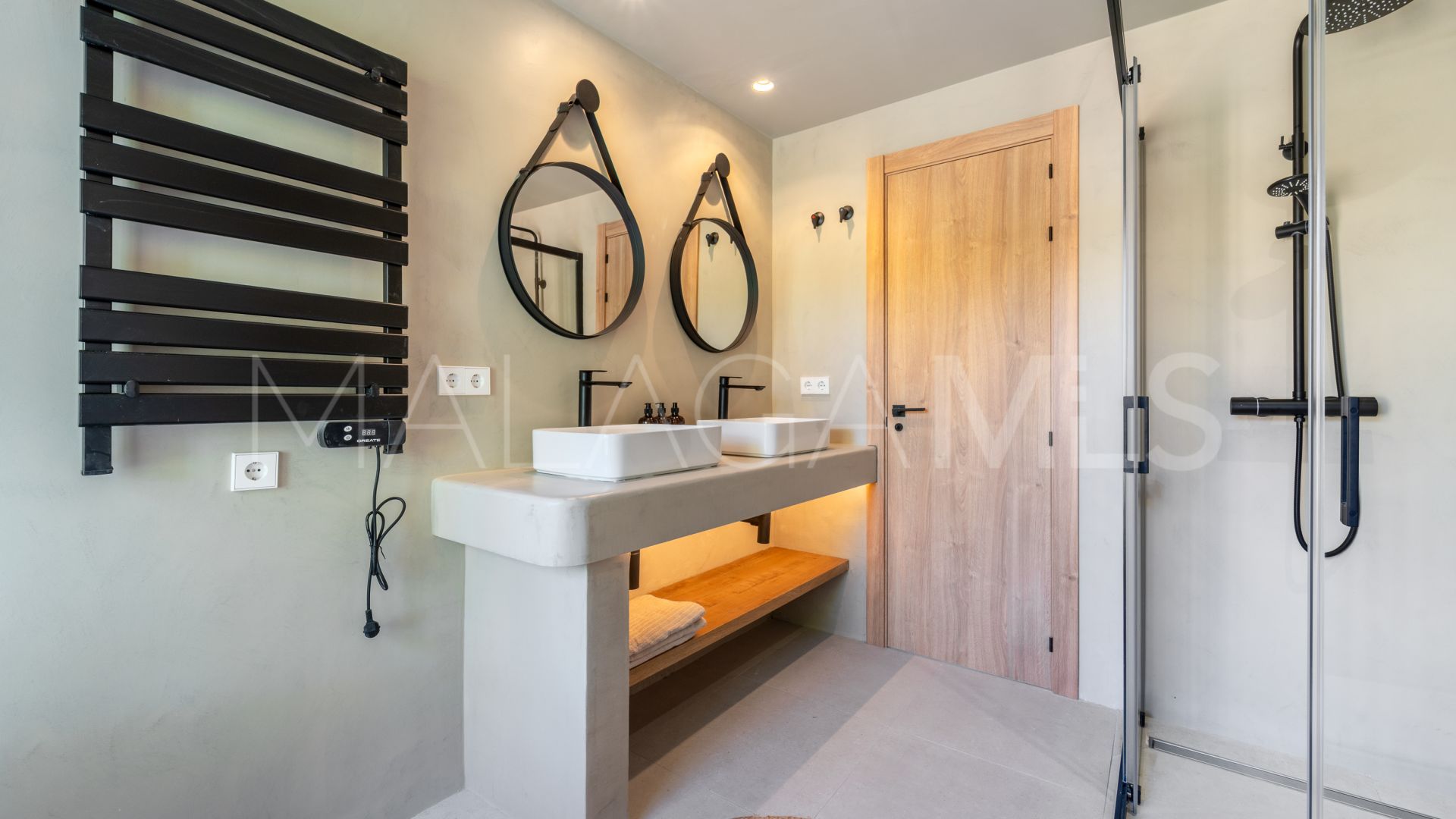 Duplex penthouse for sale in La Cartuja del Golf