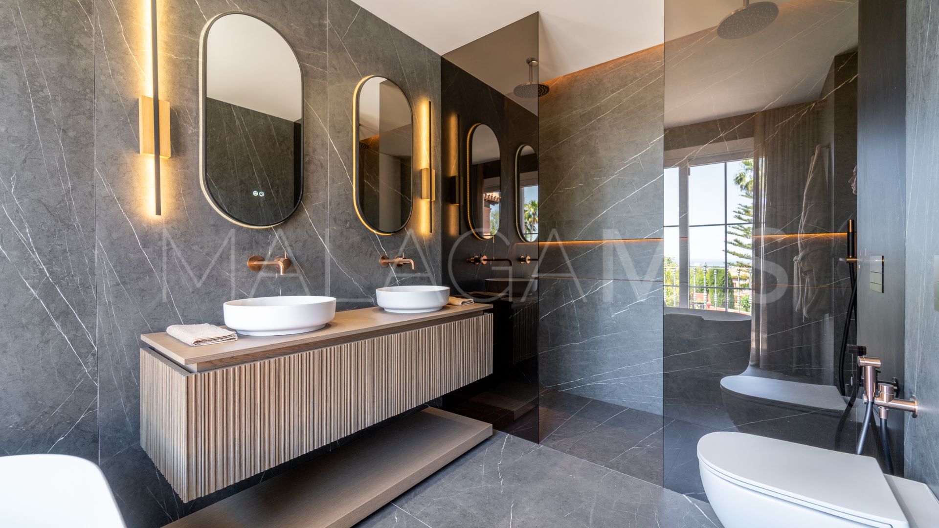 Buy adosado in Monte Halcones de 3 bedrooms