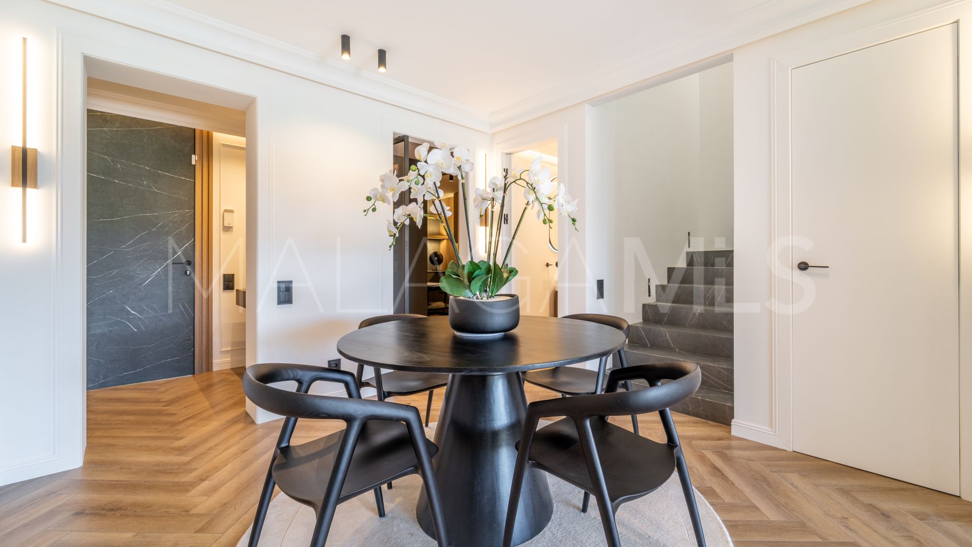 Buy adosado in Monte Halcones de 3 bedrooms