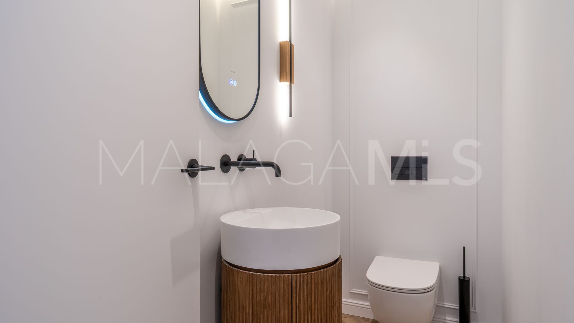 Buy adosado in Monte Halcones de 3 bedrooms