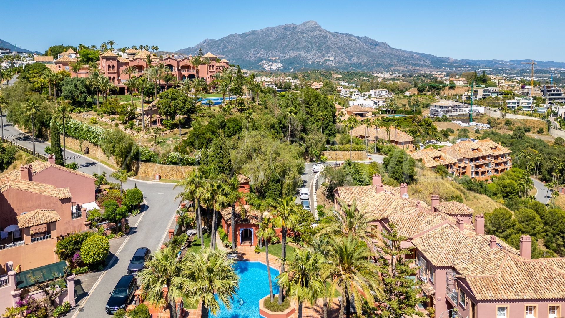 Buy adosado in Monte Halcones de 3 bedrooms