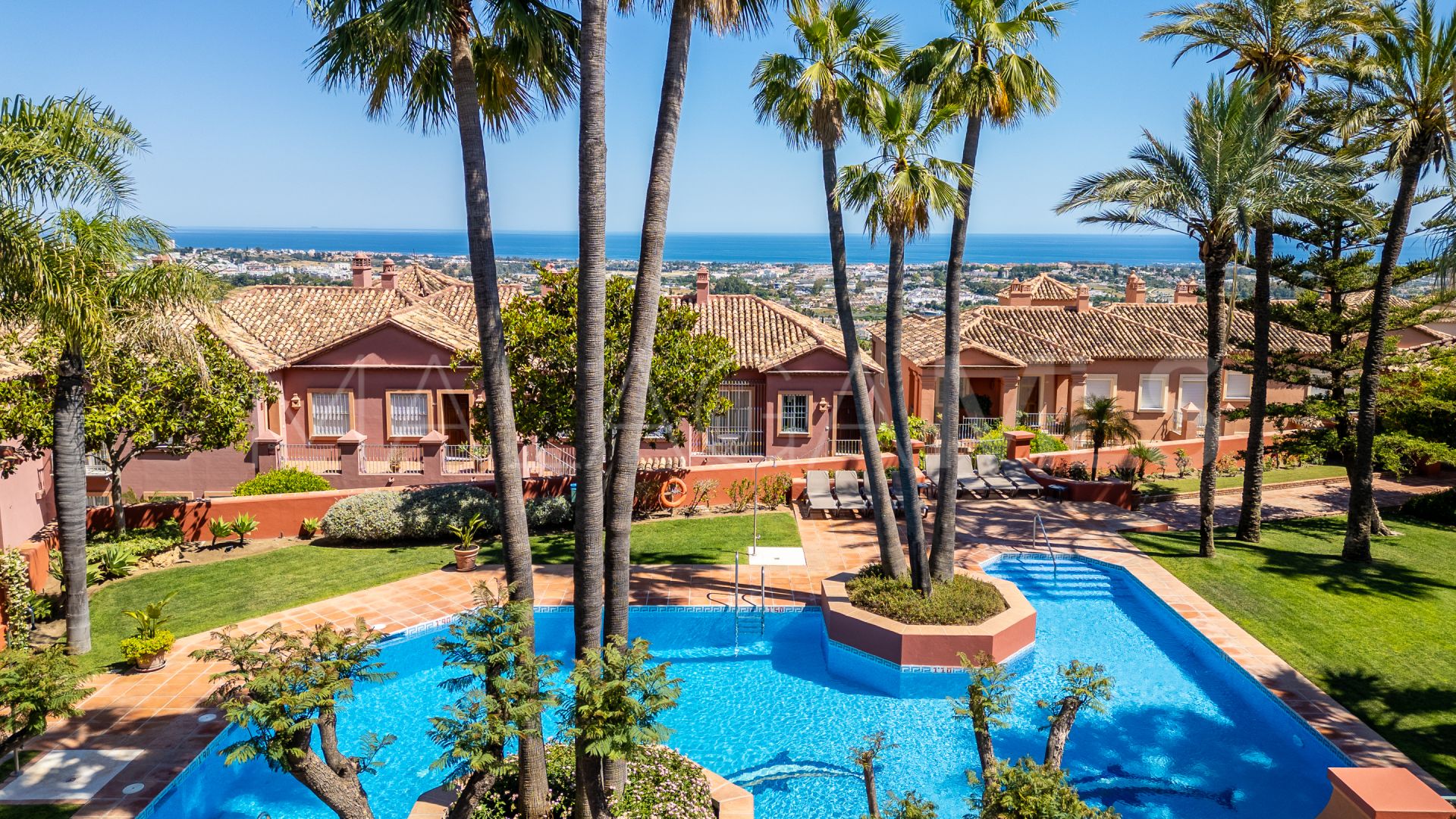 Buy adosado in Monte Halcones de 3 bedrooms