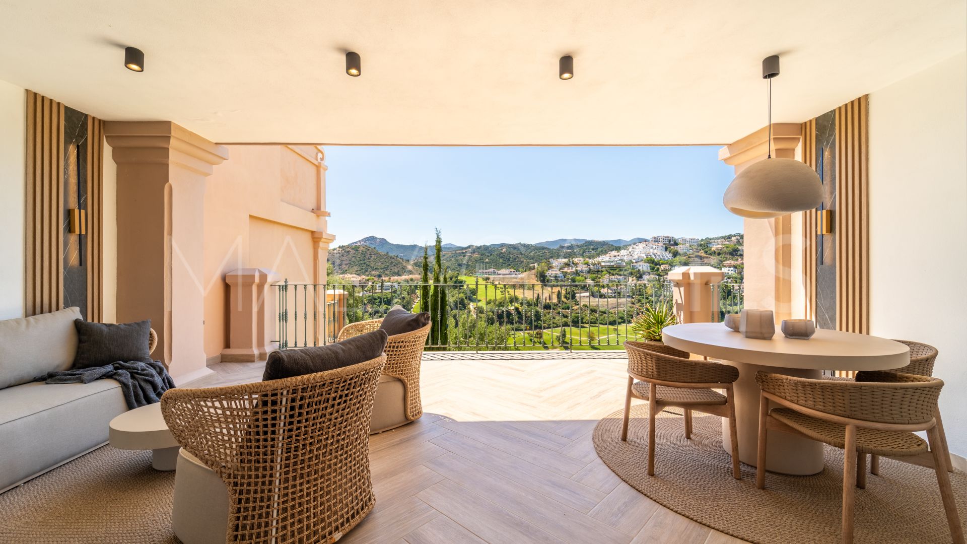 Buy adosado in Monte Halcones de 3 bedrooms