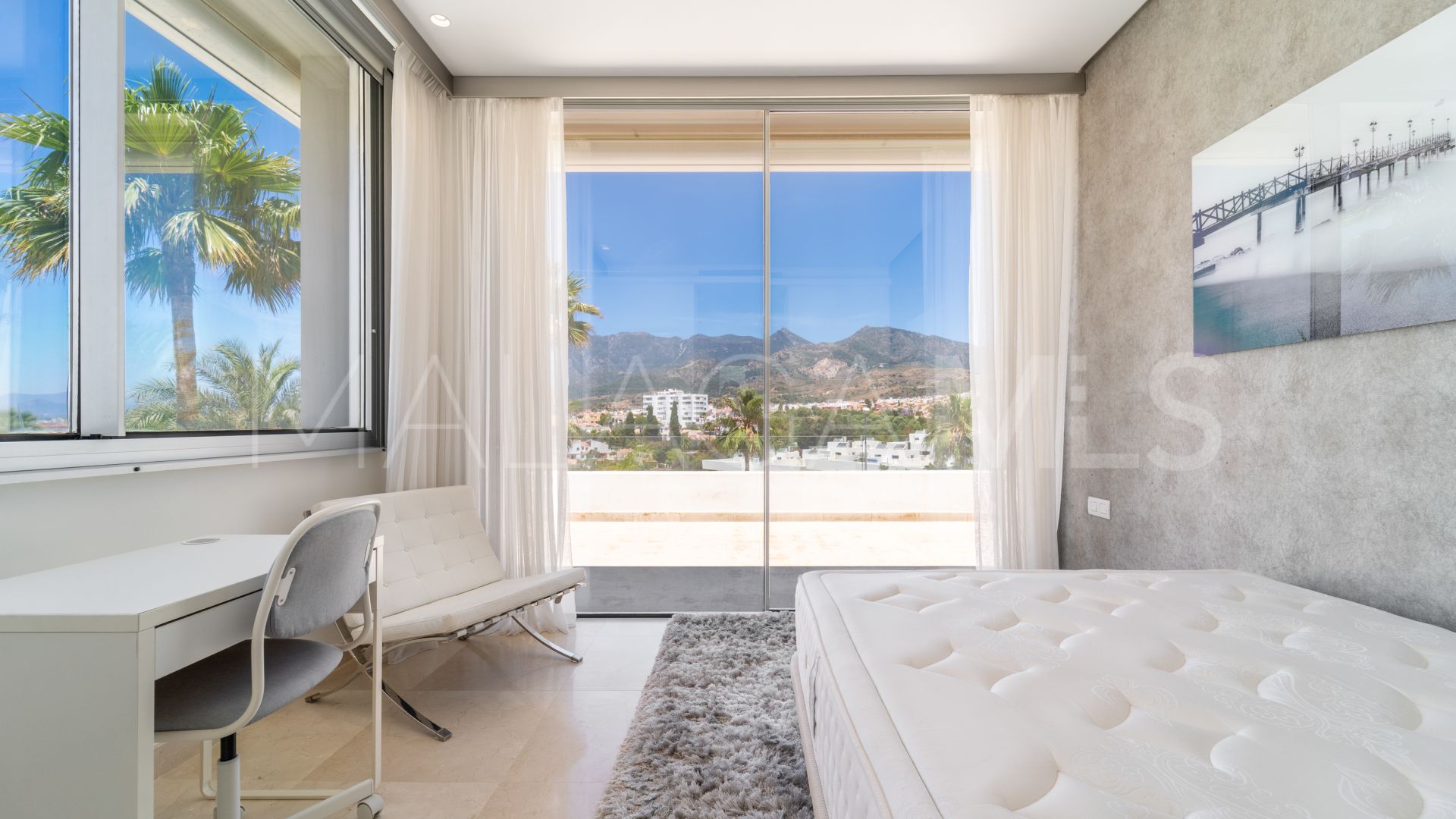 Villa for sale in La Finca de Marbella
