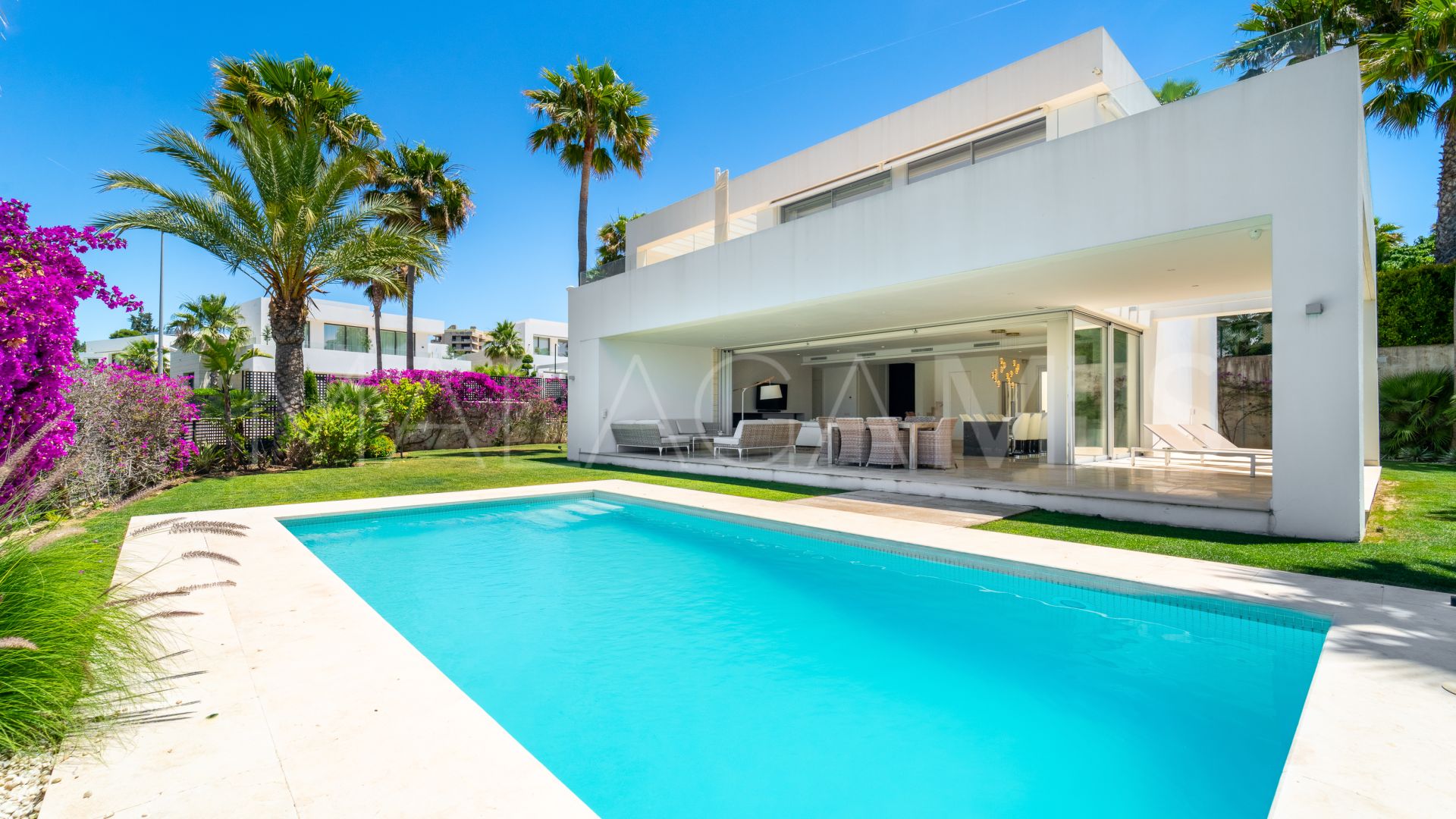 Villa for sale in La Finca de Marbella