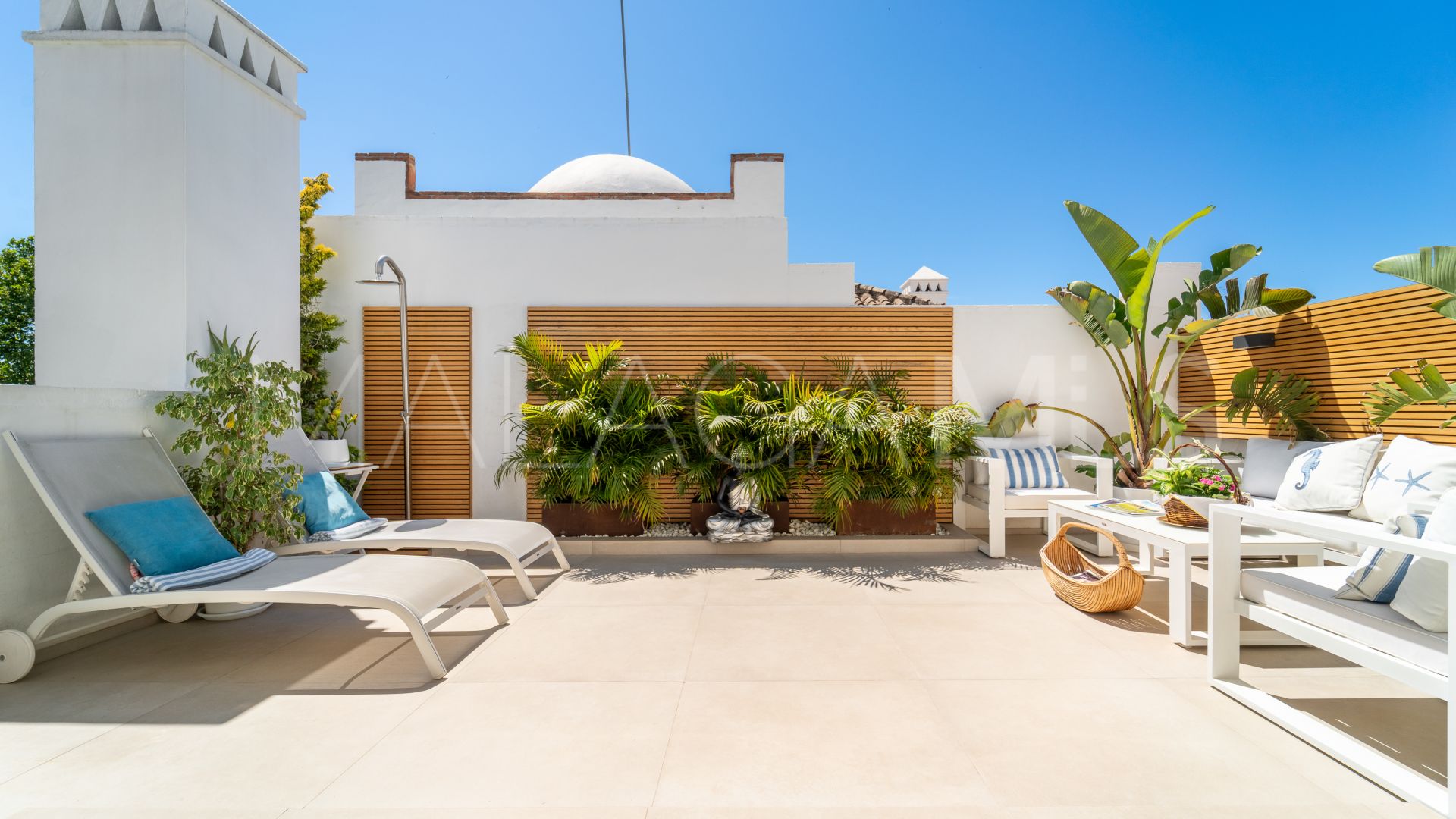 For sale 2 bedrooms penthouse in Las Cañas Beach