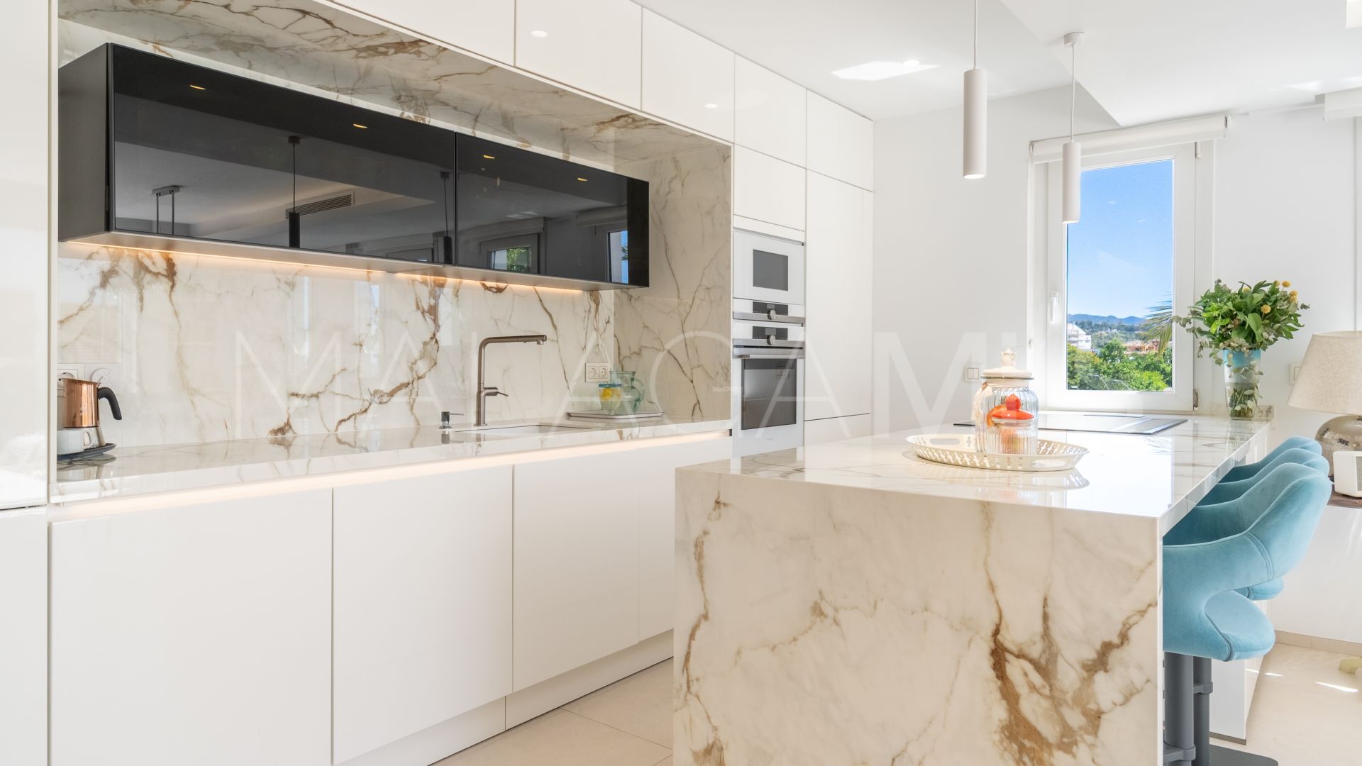 For sale 2 bedrooms penthouse in Las Cañas Beach