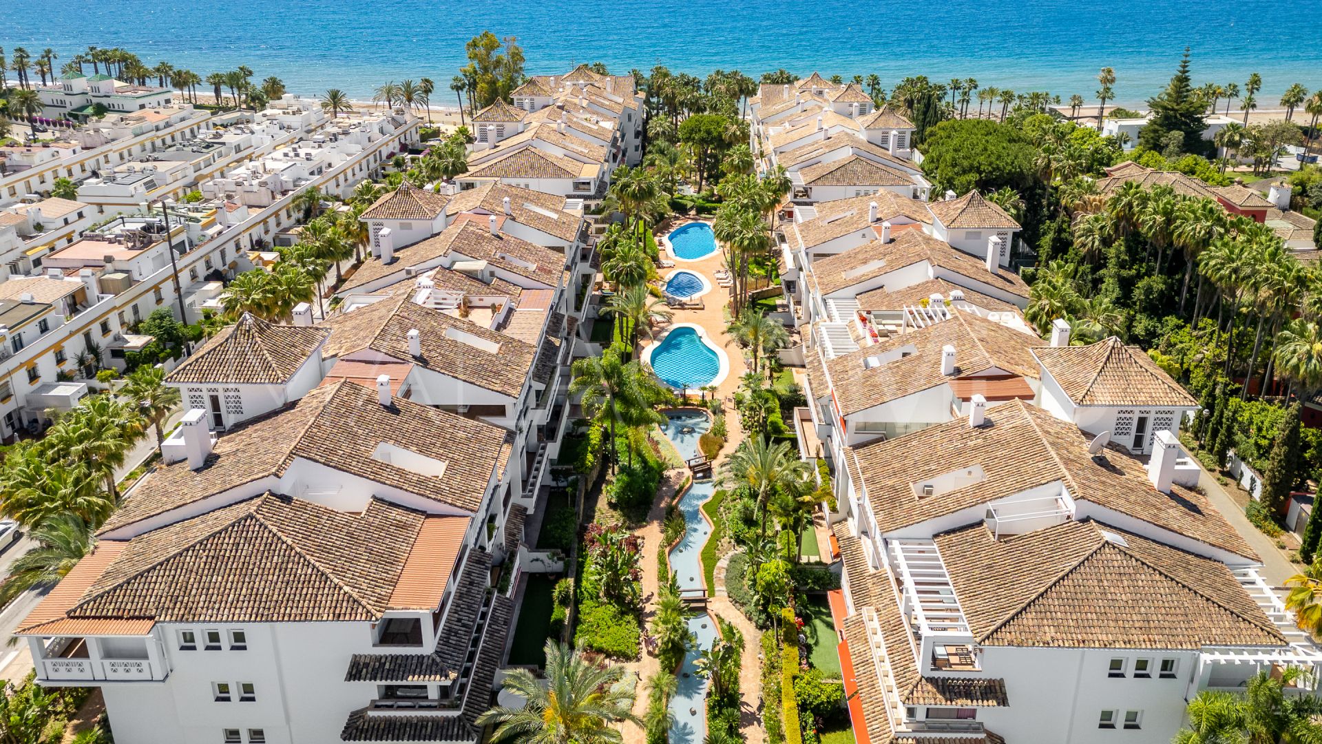 For sale 2 bedrooms penthouse in Las Cañas Beach