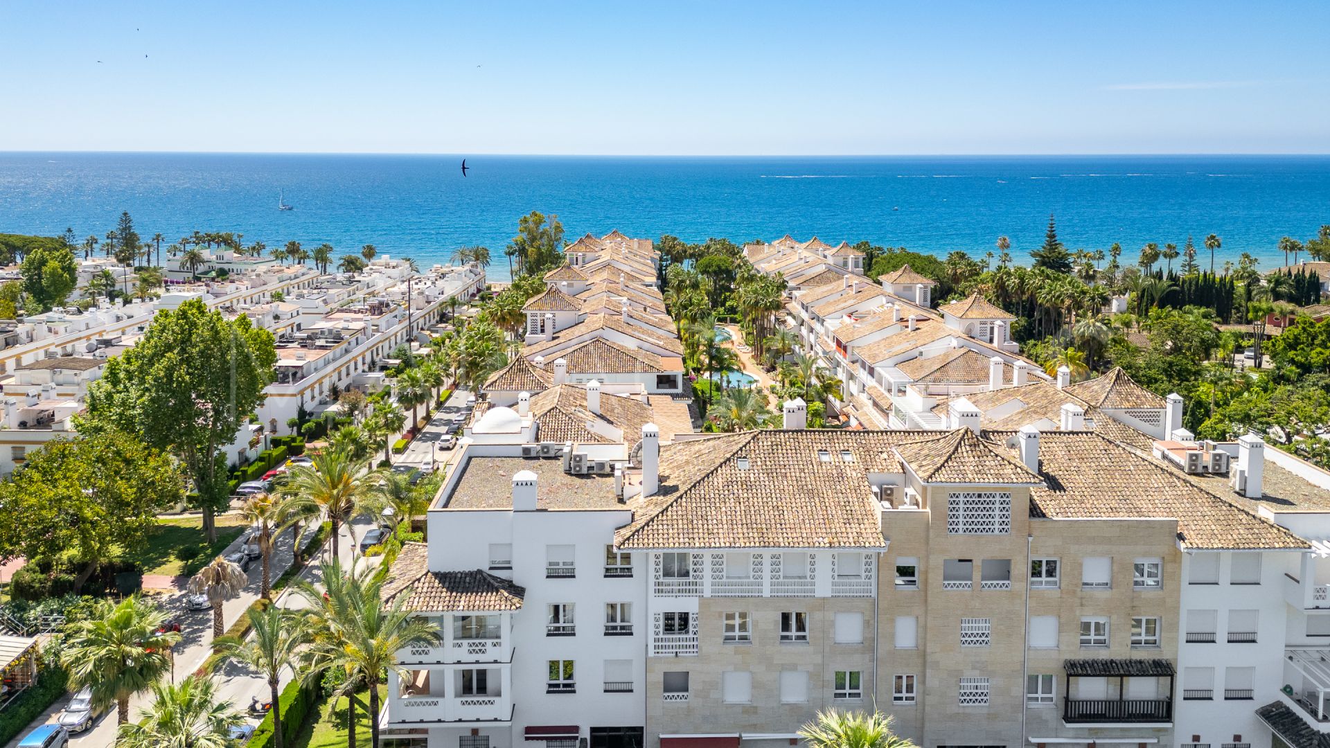 For sale 2 bedrooms penthouse in Las Cañas Beach