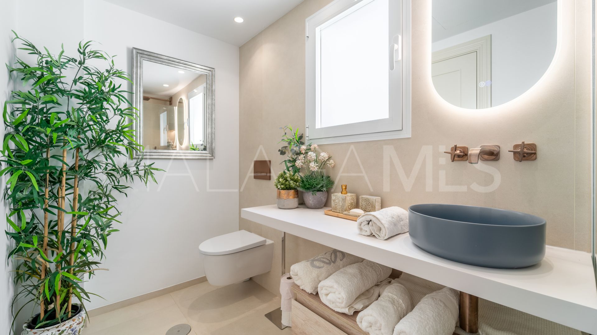 For sale 2 bedrooms penthouse in Las Cañas Beach
