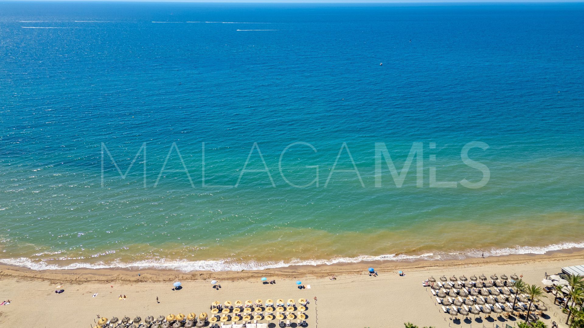 For sale 2 bedrooms penthouse in Las Cañas Beach
