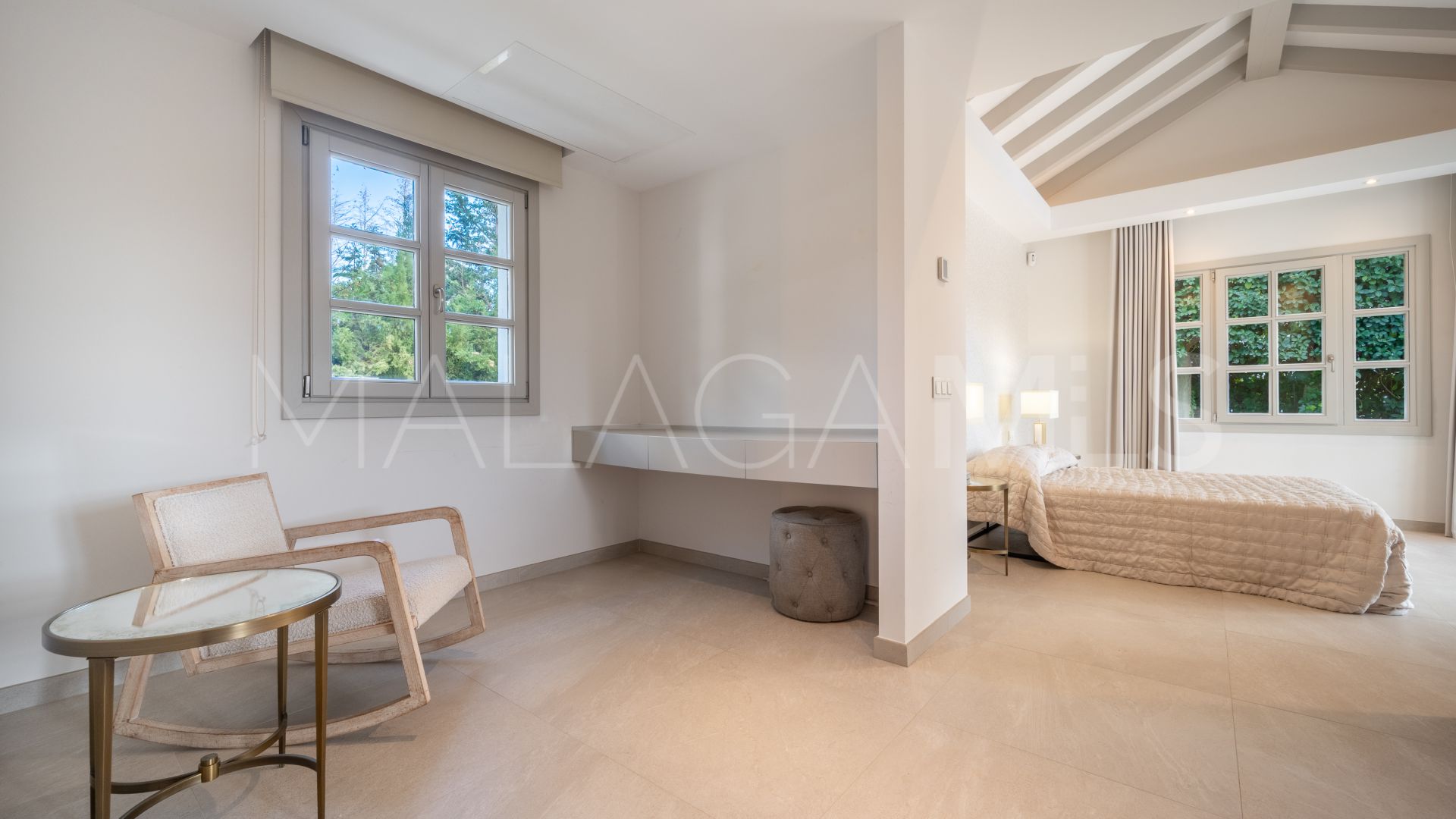 For sale 6 bedrooms villa in Los Naranjos Golf