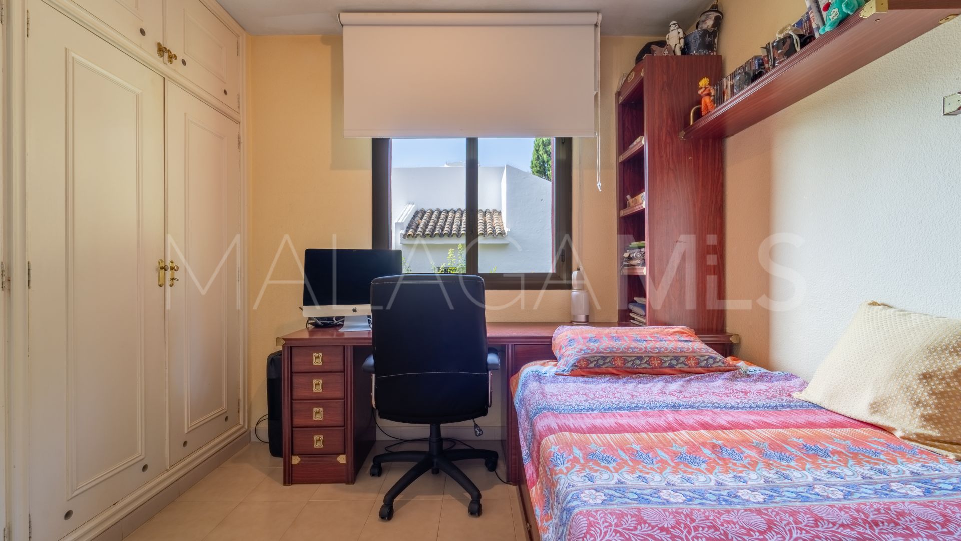 Villa for sale in Nueva Andalucia