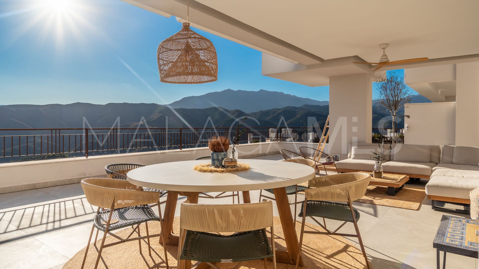 Lägenhet for sale in Almazara Hills