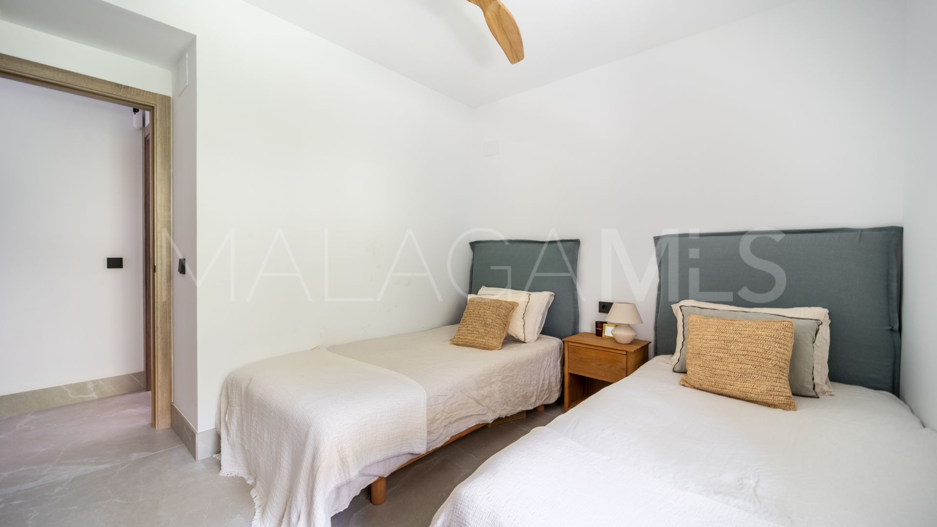 Lägenhet for sale in Almazara Hills