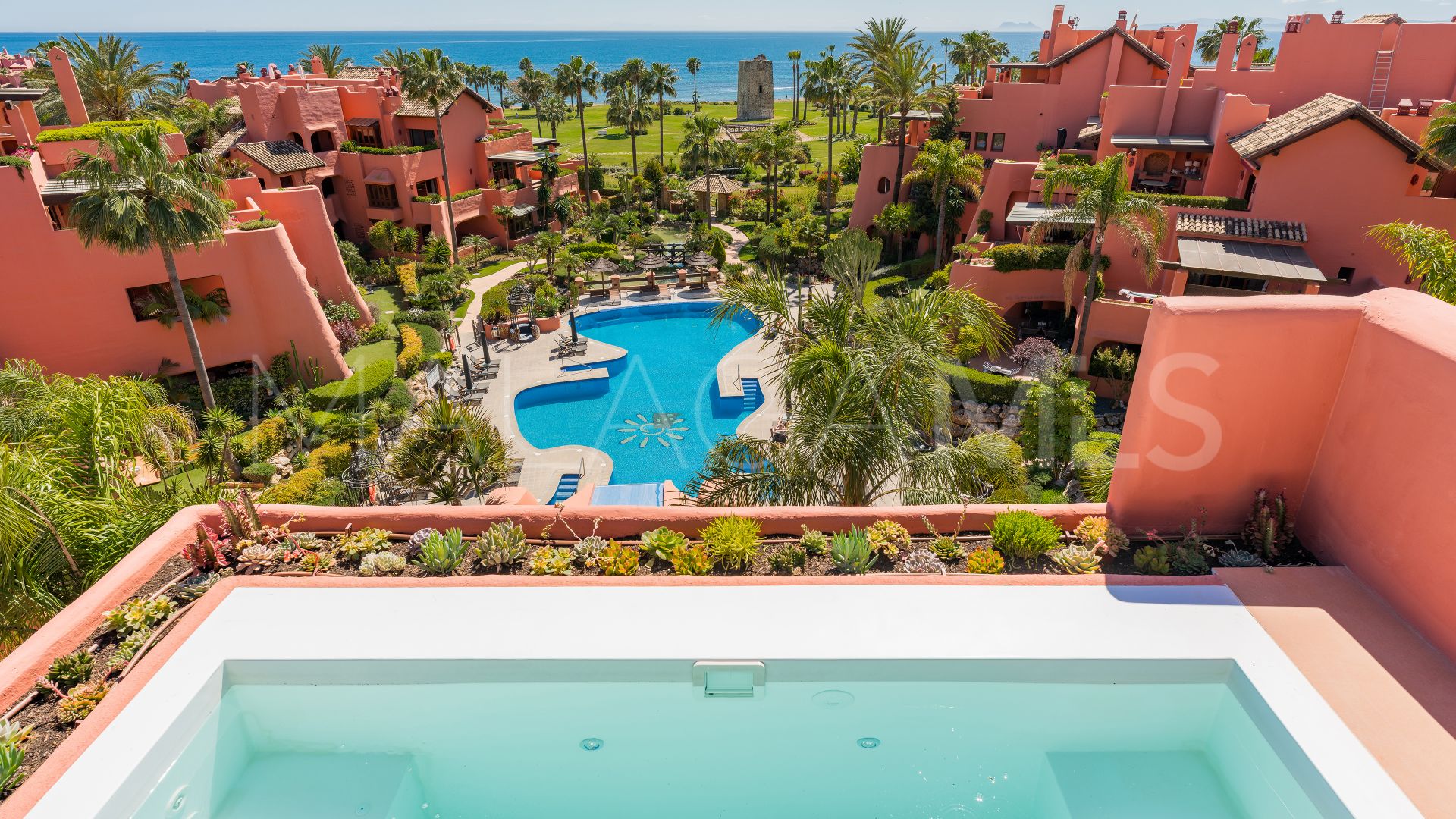 Zweistöckiges penthouse for sale in Torre Bermeja