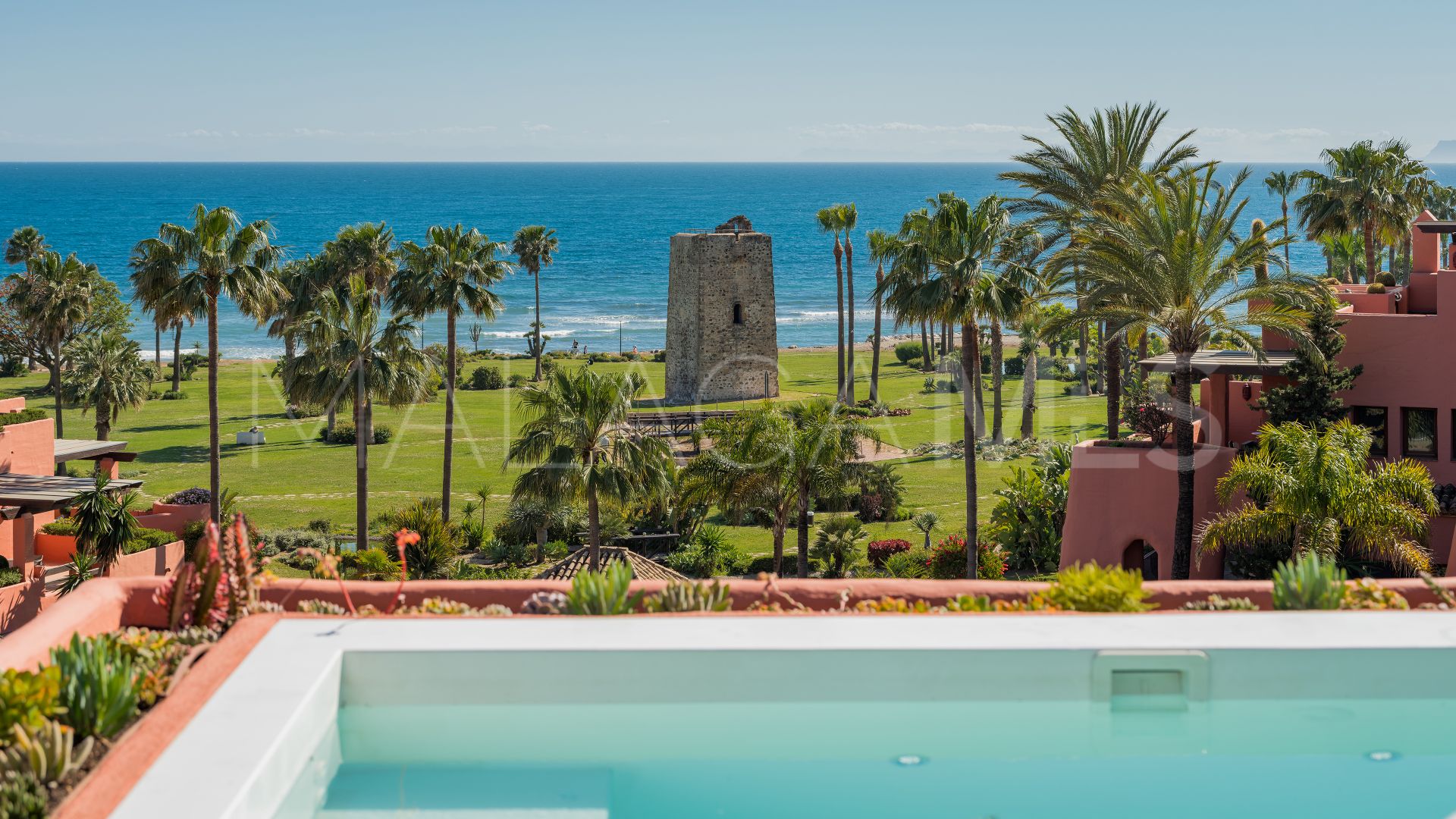 Zweistöckiges penthouse for sale in Torre Bermeja