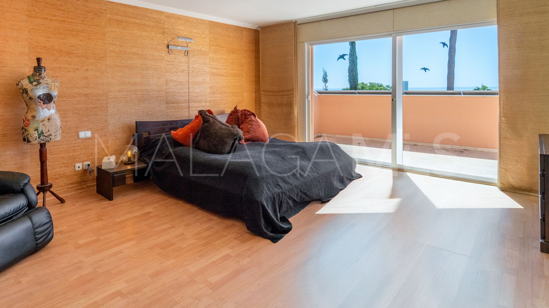 Villa for sale in Cerrado de Elviria