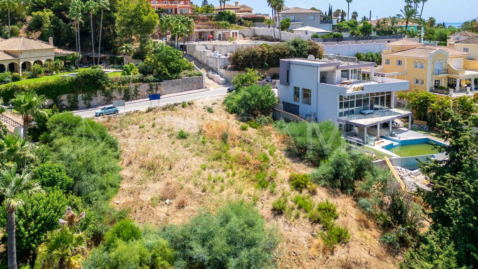Terrain for sale in Paraiso Medio