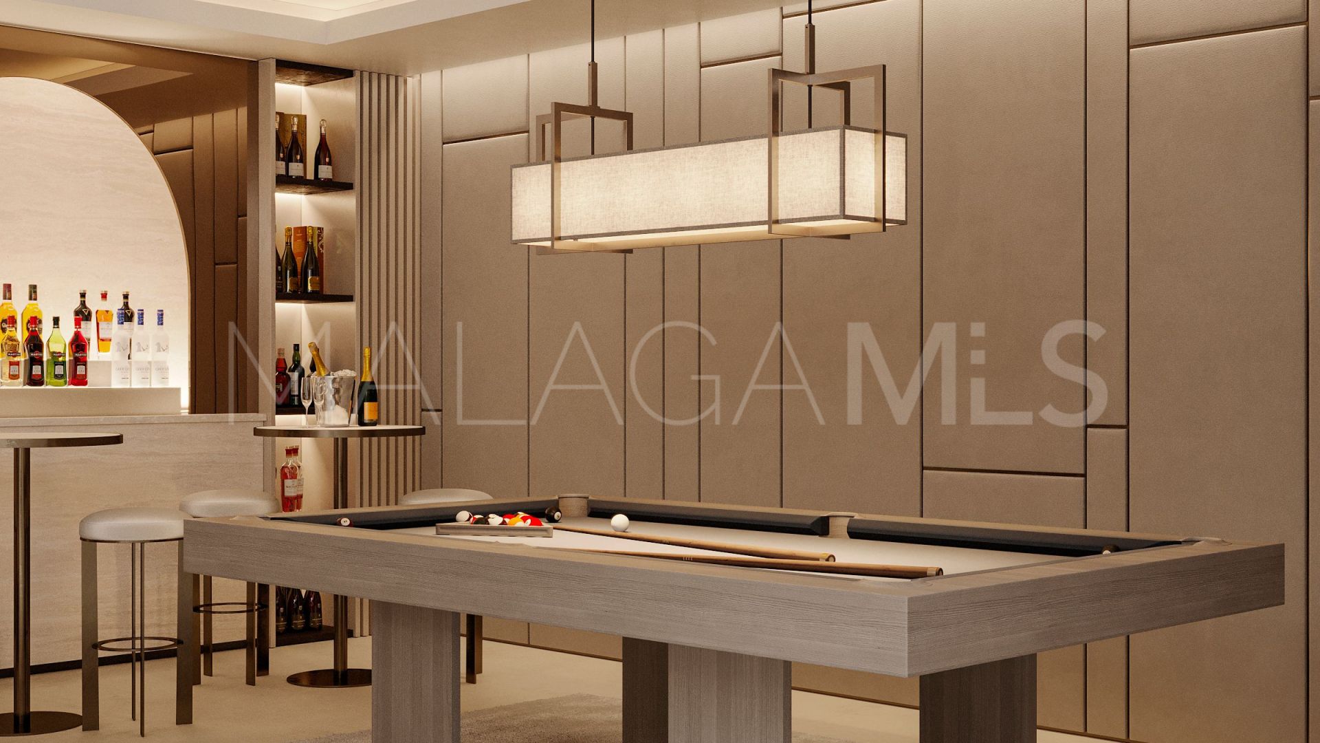 Villa for sale in Las Brisas