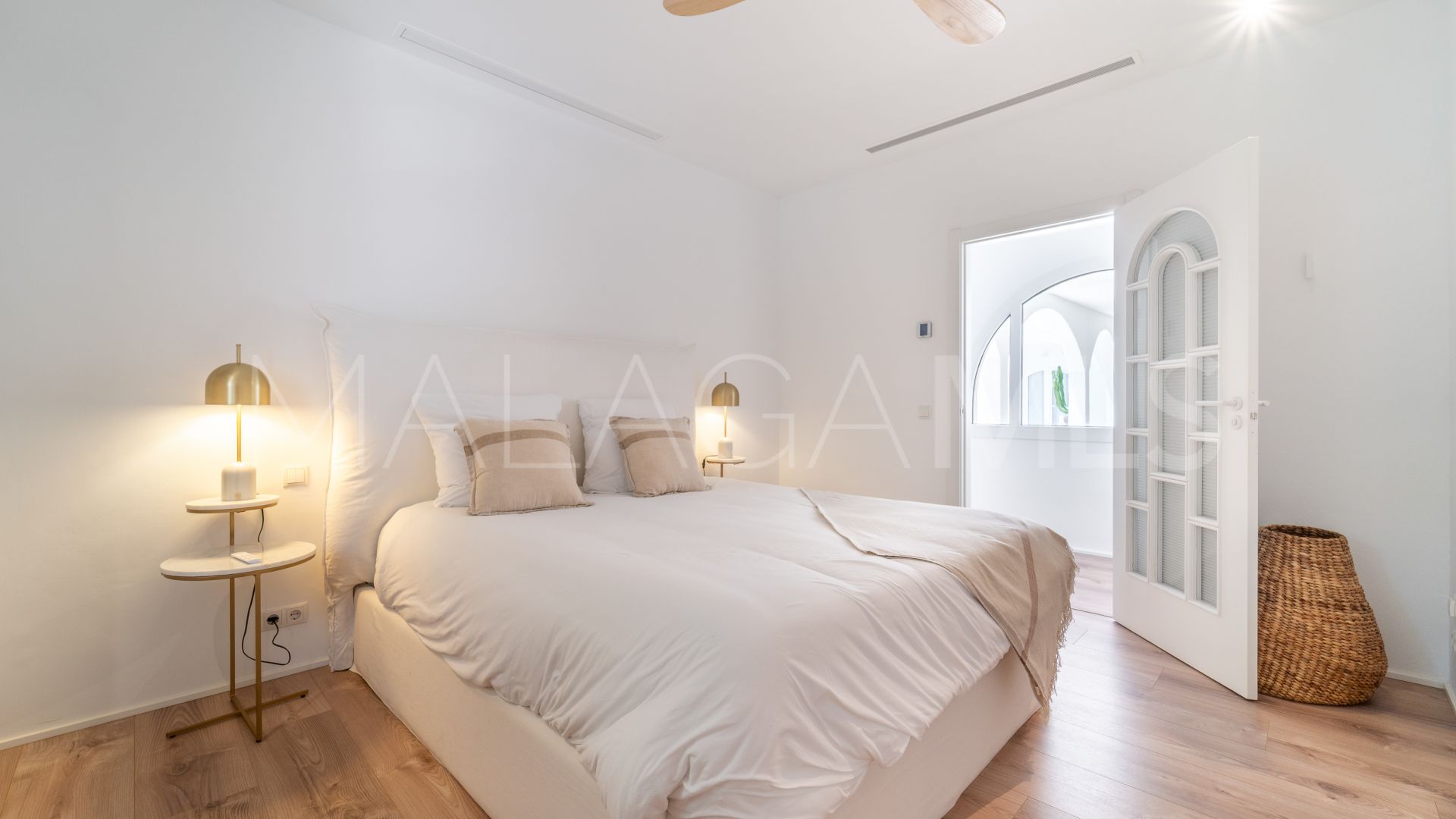 Villa for sale in Guadalmina Alta