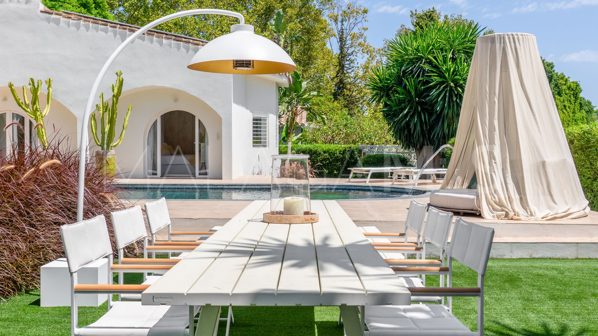 Villa for sale in Guadalmina Alta